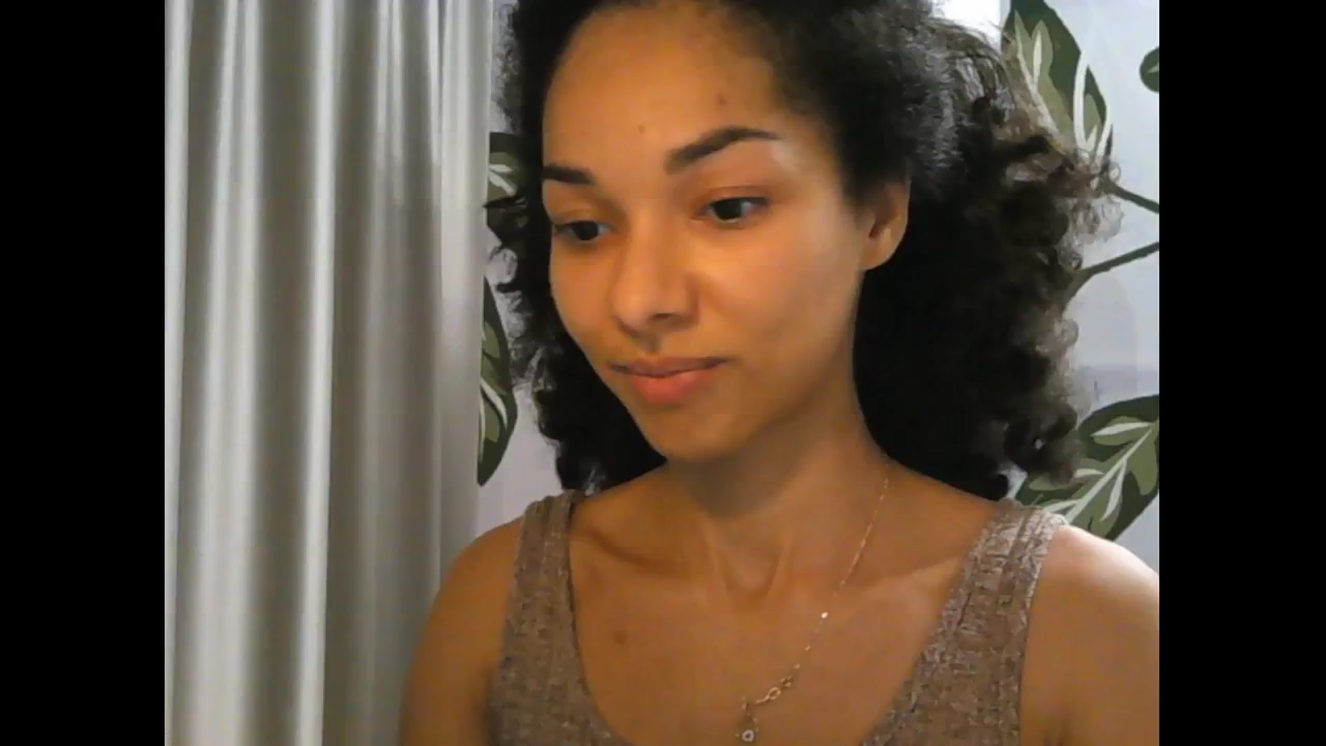 Gallery image thumbnail from Carmel_Dee's myfreecams stream on, 11/07/2024, 17:11 image 10 of 20