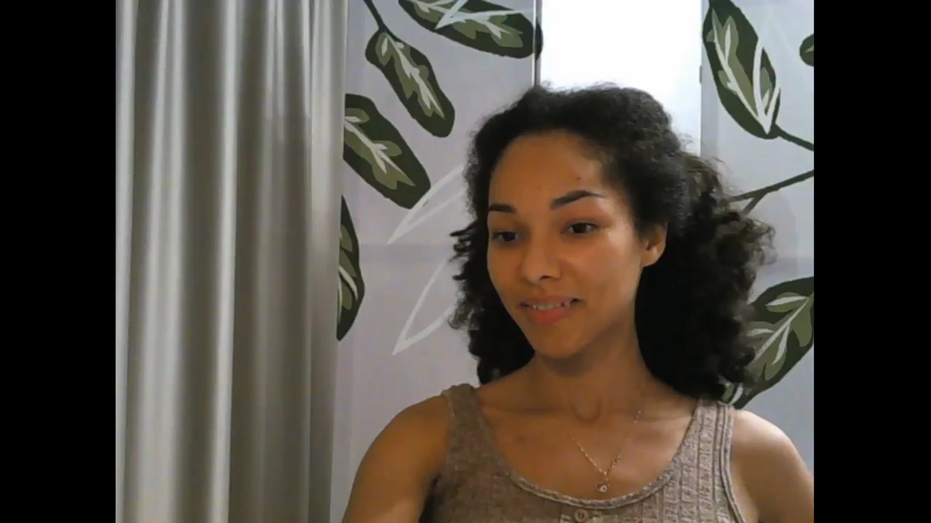 Gallery image thumbnail from Carmel_Dee's myfreecams stream on, 11/07/2024, 17:11 image 8 of 20