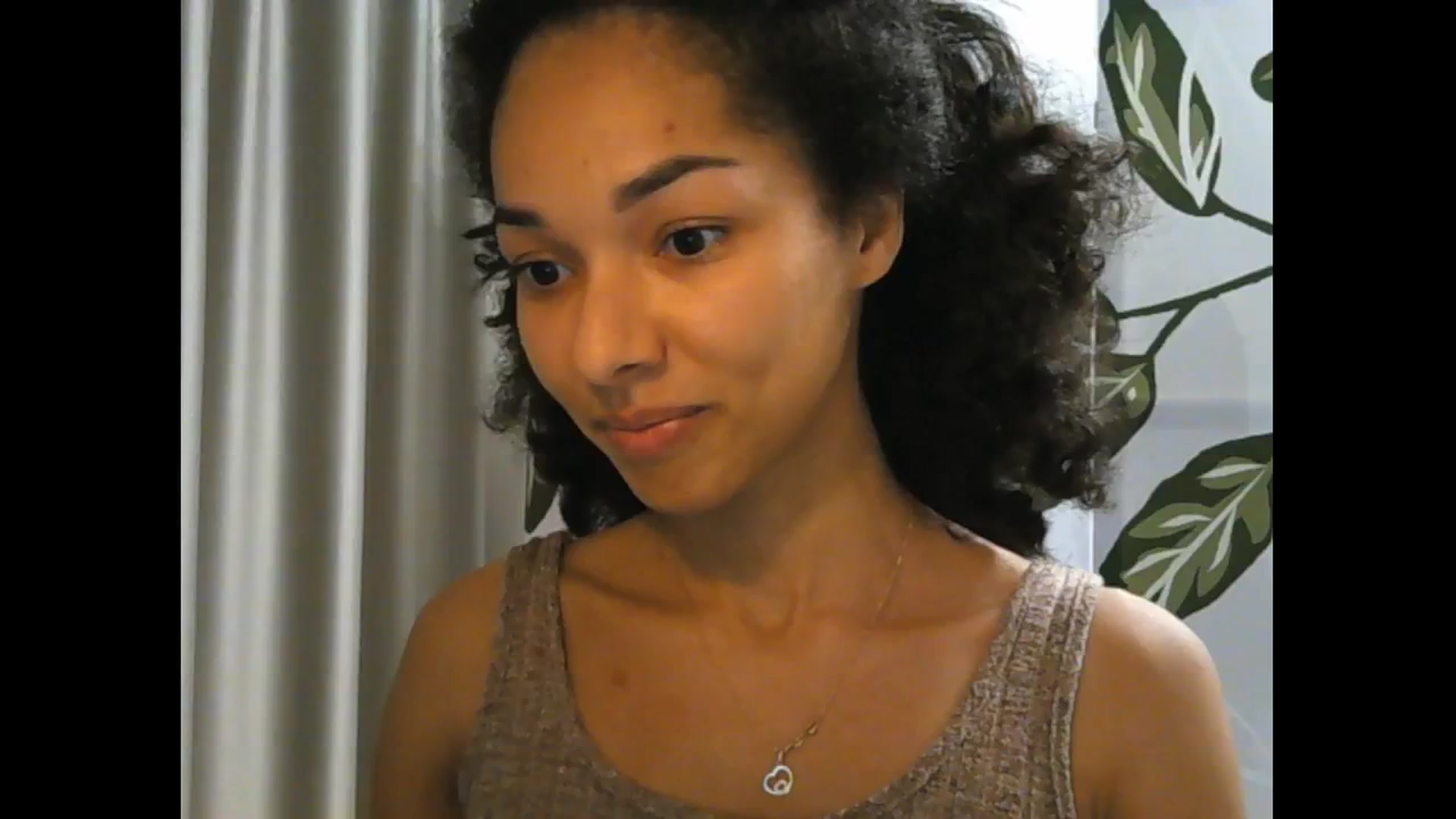 Gallery image thumbnail from Carmel_Dee's myfreecams stream on, 11/07/2024, 17:11 image 19 of 20
