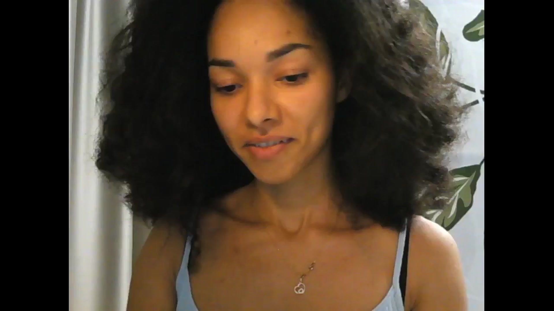 Gallery image thumbnail from Carmel_Dee's myfreecams stream on, 11/08/2024, 18:17 image 16 of 20