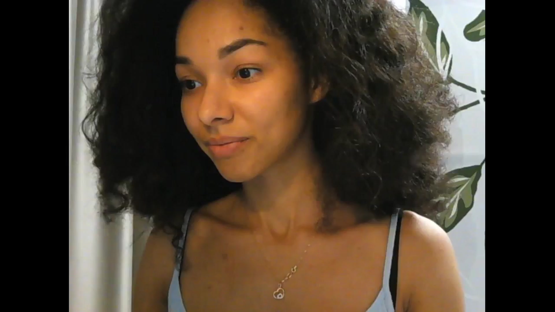 Gallery image thumbnail from Carmel_Dee's myfreecams stream on, 11/08/2024, 18:17 image 10 of 20