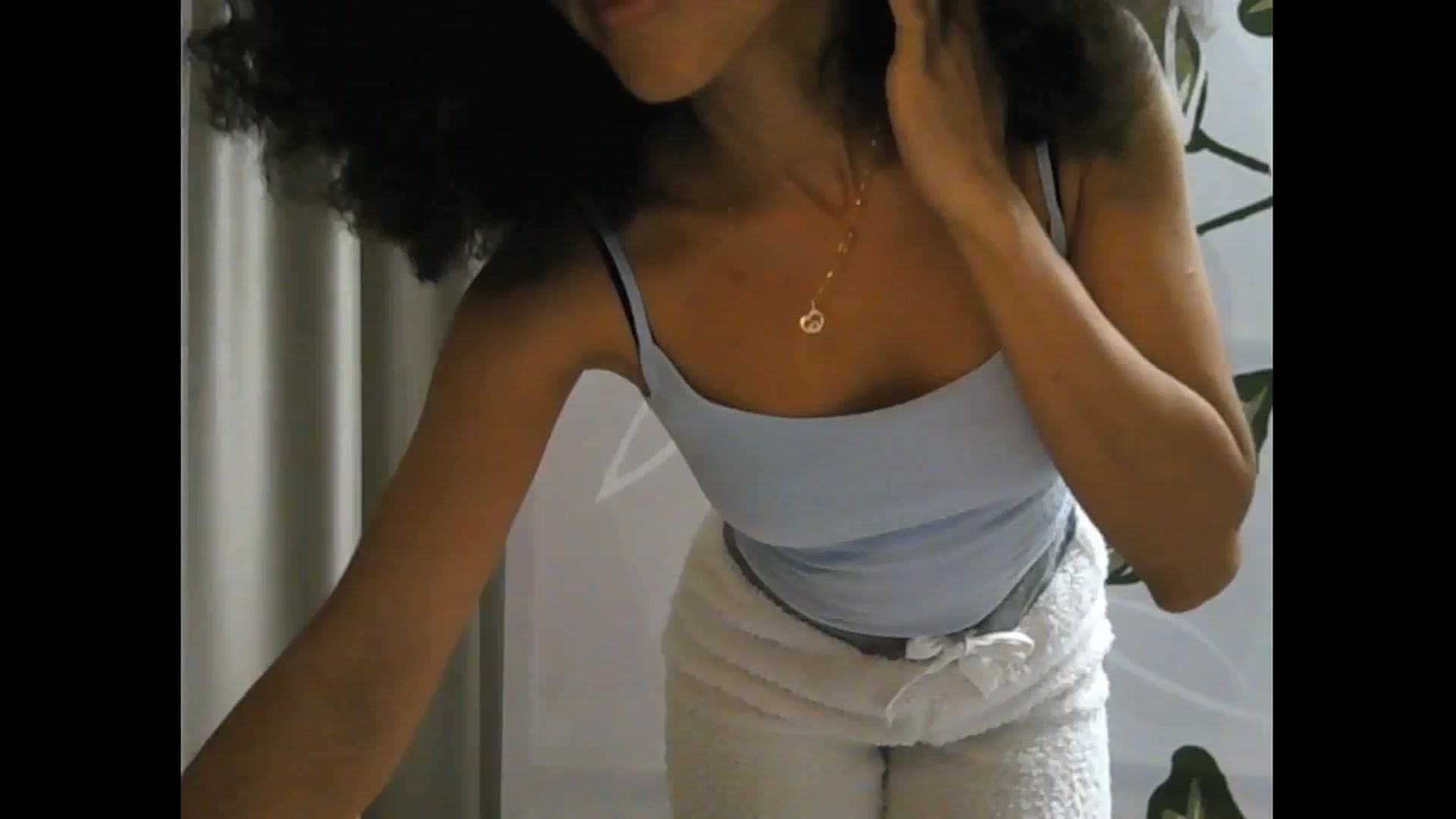 Gallery image thumbnail from Carmel_Dee's myfreecams stream on, 11/08/2024, 22:01 image 14 of 20