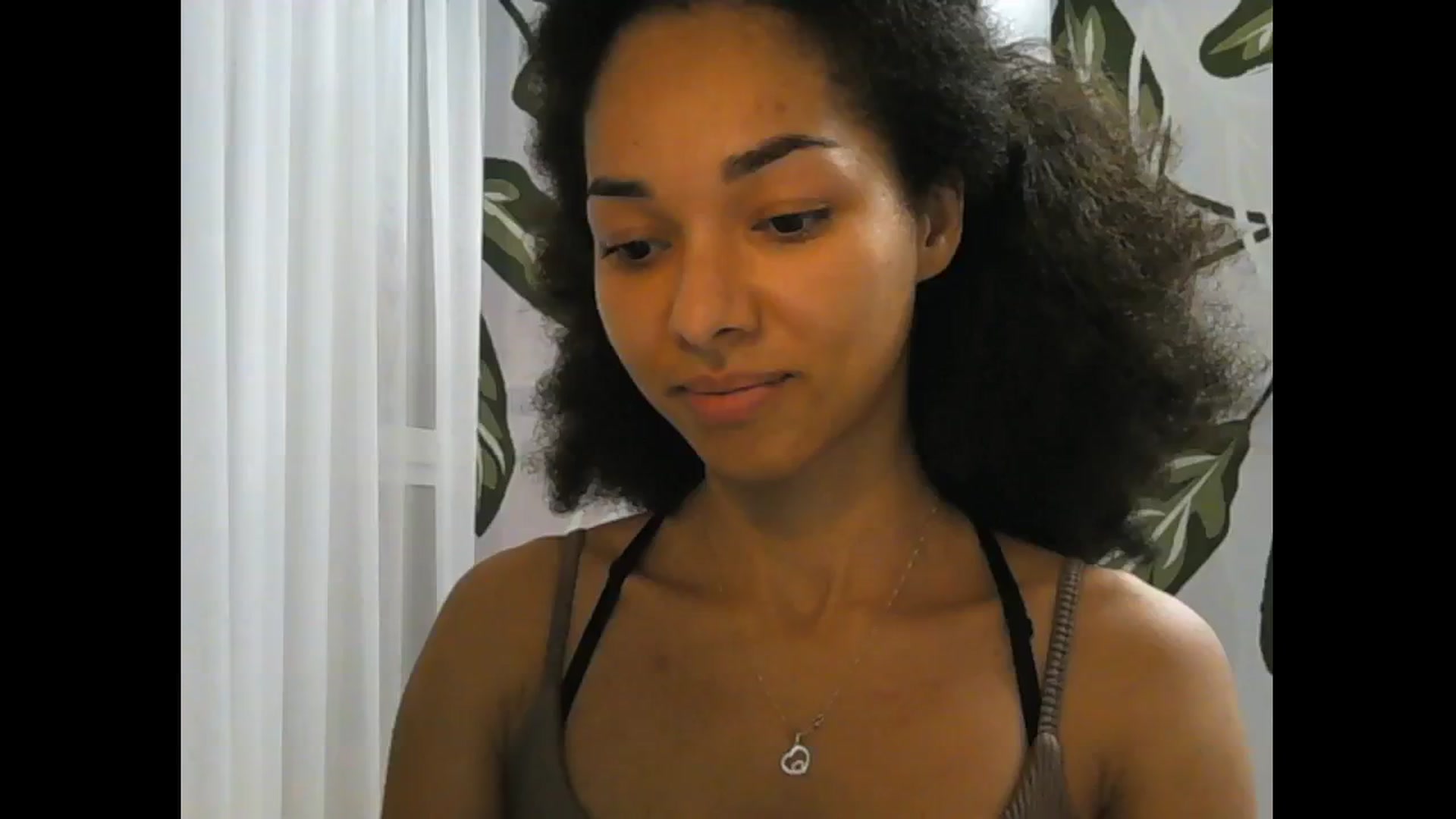 Gallery image thumbnail from Carmel_Dee's myfreecams stream on, 11/11/2024, 22:05 image 3 of 20
