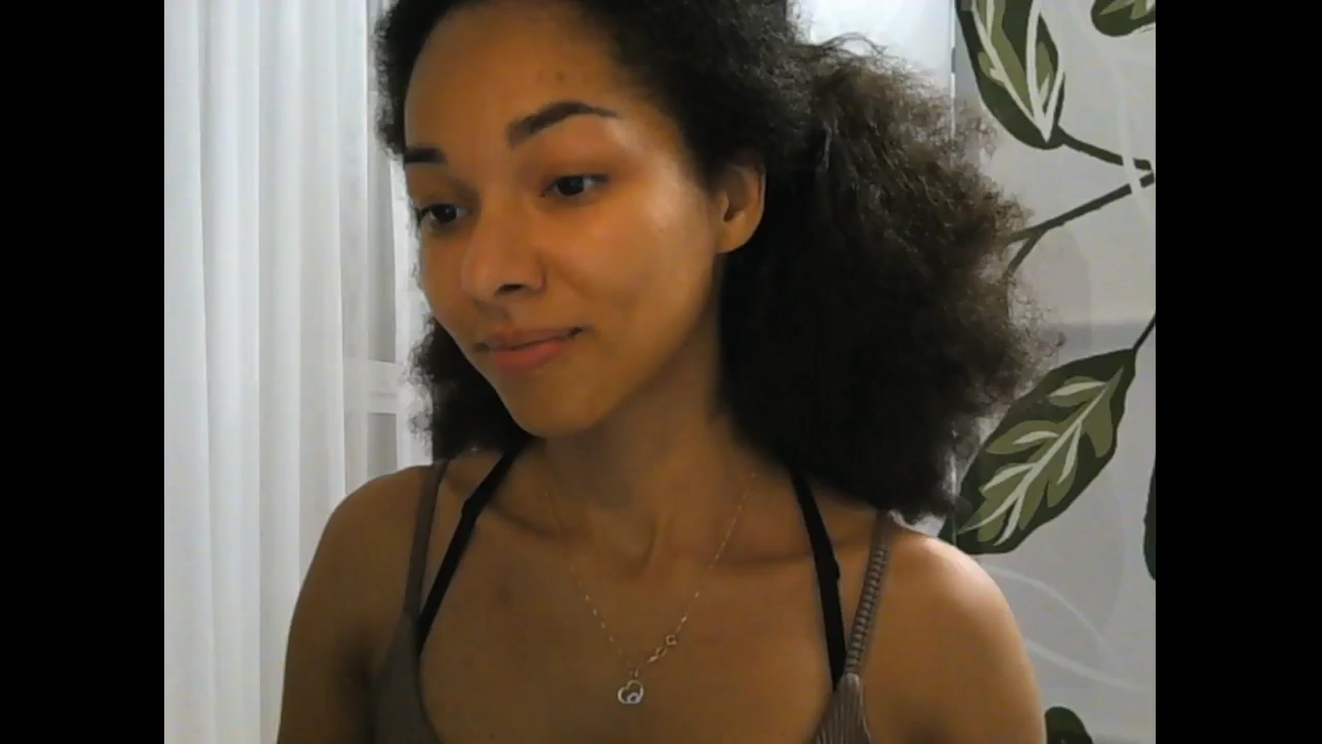 Gallery image thumbnail from Carmel_Dee's myfreecams stream on, 11/11/2024, 22:05 image 17 of 20