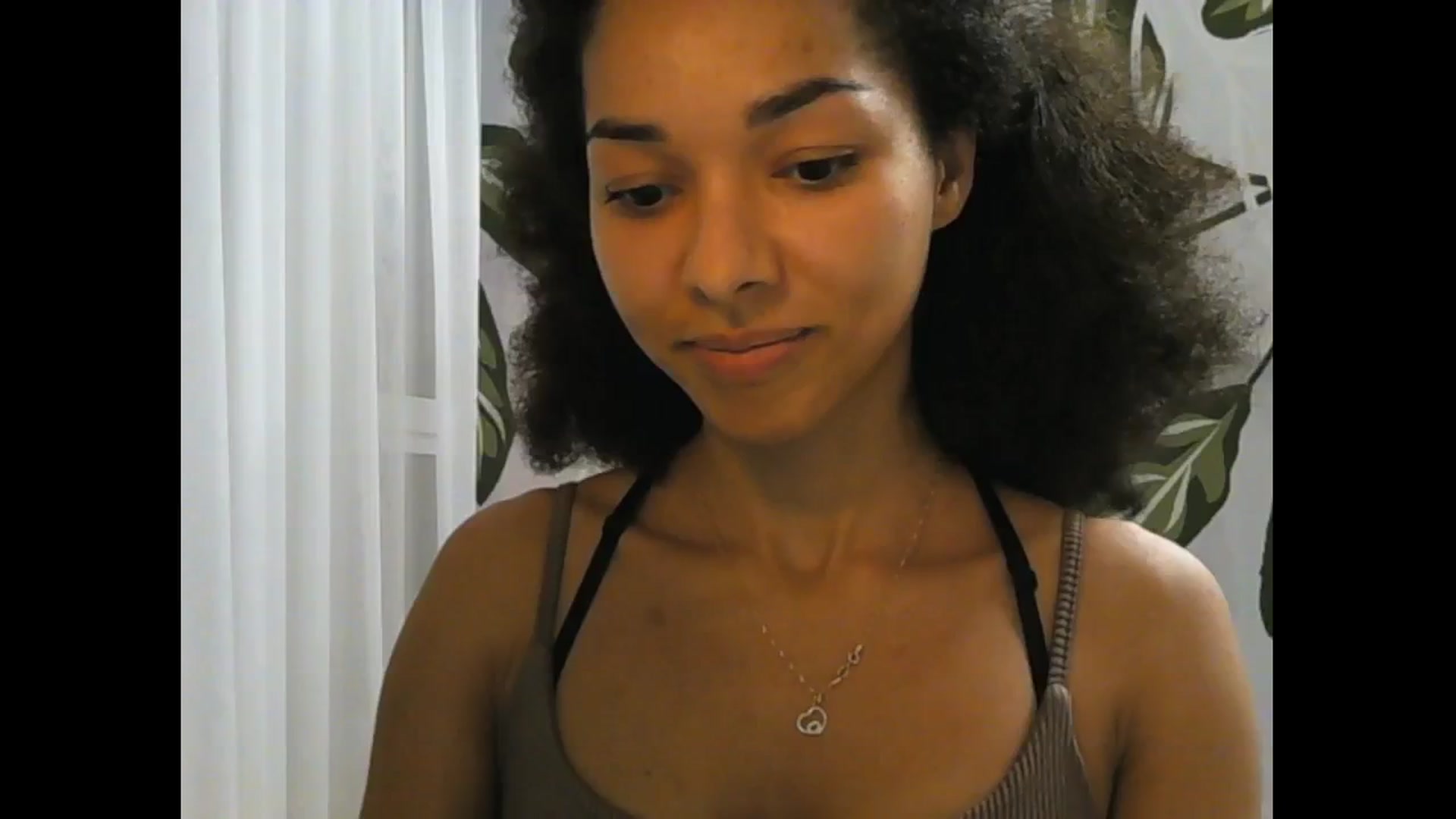 Gallery image thumbnail from Carmel_Dee's myfreecams stream on, 11/11/2024, 22:05 image 13 of 20