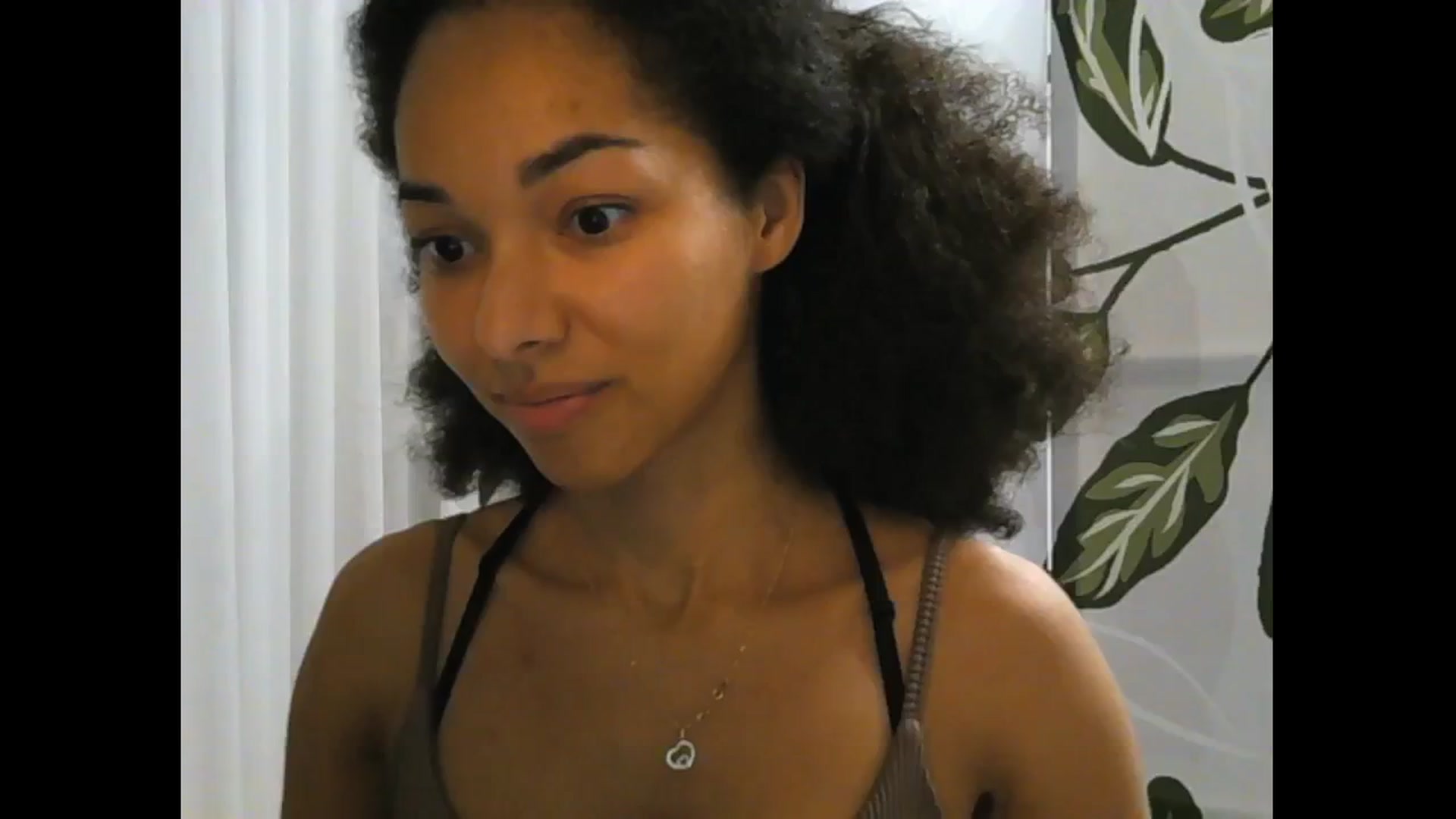 Gallery image thumbnail from Carmel_Dee's myfreecams stream on, 11/11/2024, 22:05 image 19 of 20