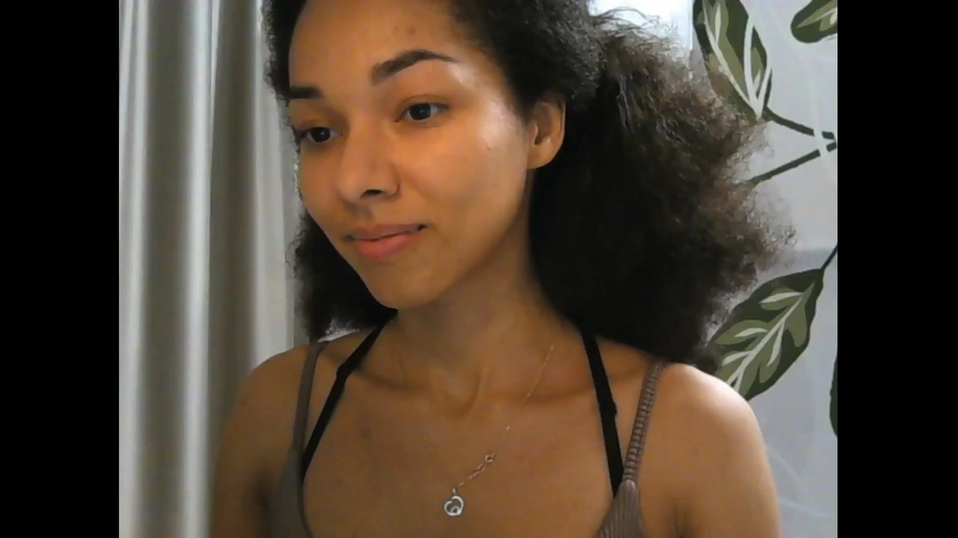 Gallery image thumbnail from Carmel_Dee's myfreecams stream on, 11/11/2024, 22:29 image 3 of 20