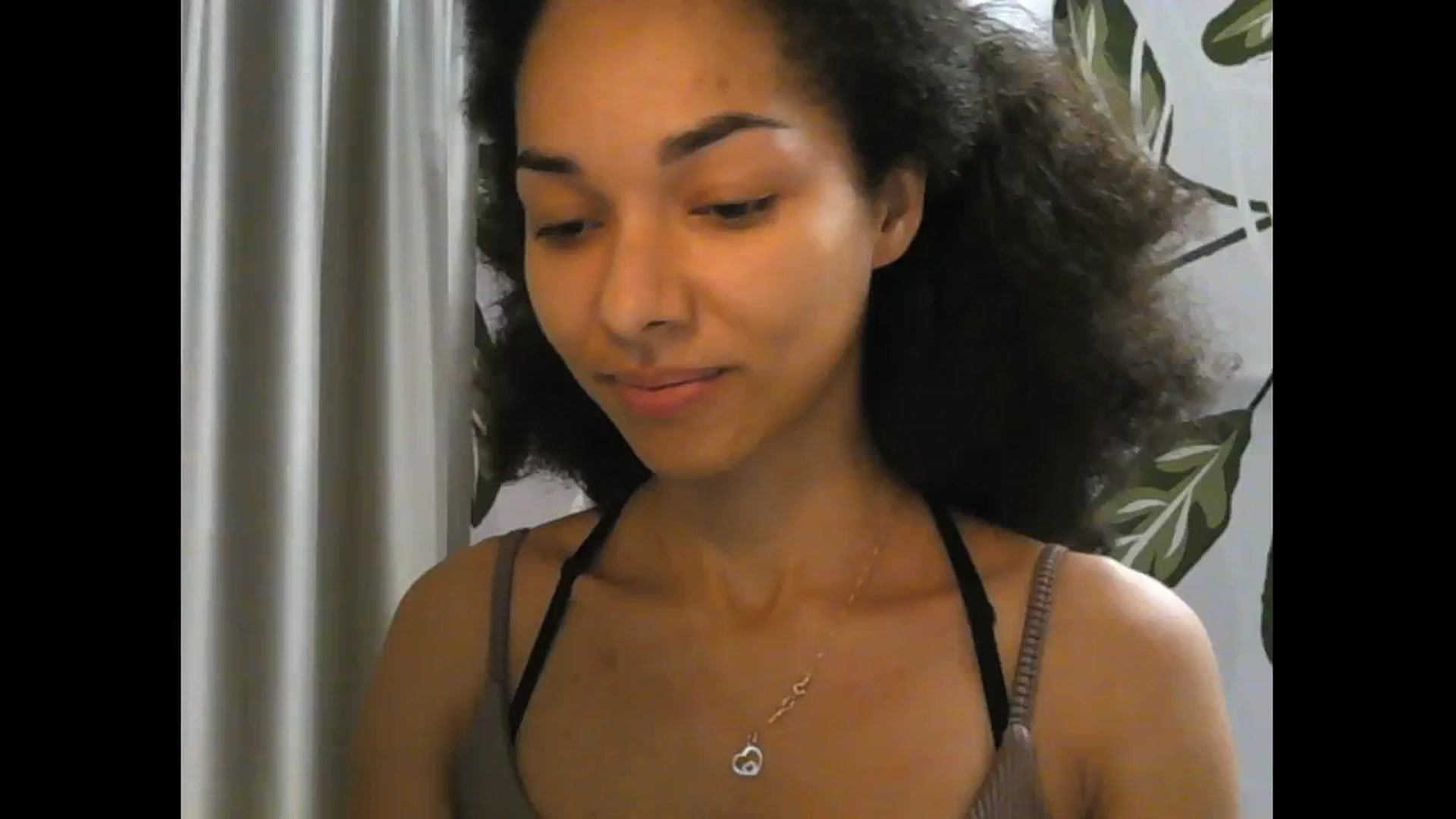 Gallery image thumbnail from Carmel_Dee's myfreecams stream on, 11/11/2024, 22:29 image 20 of 20