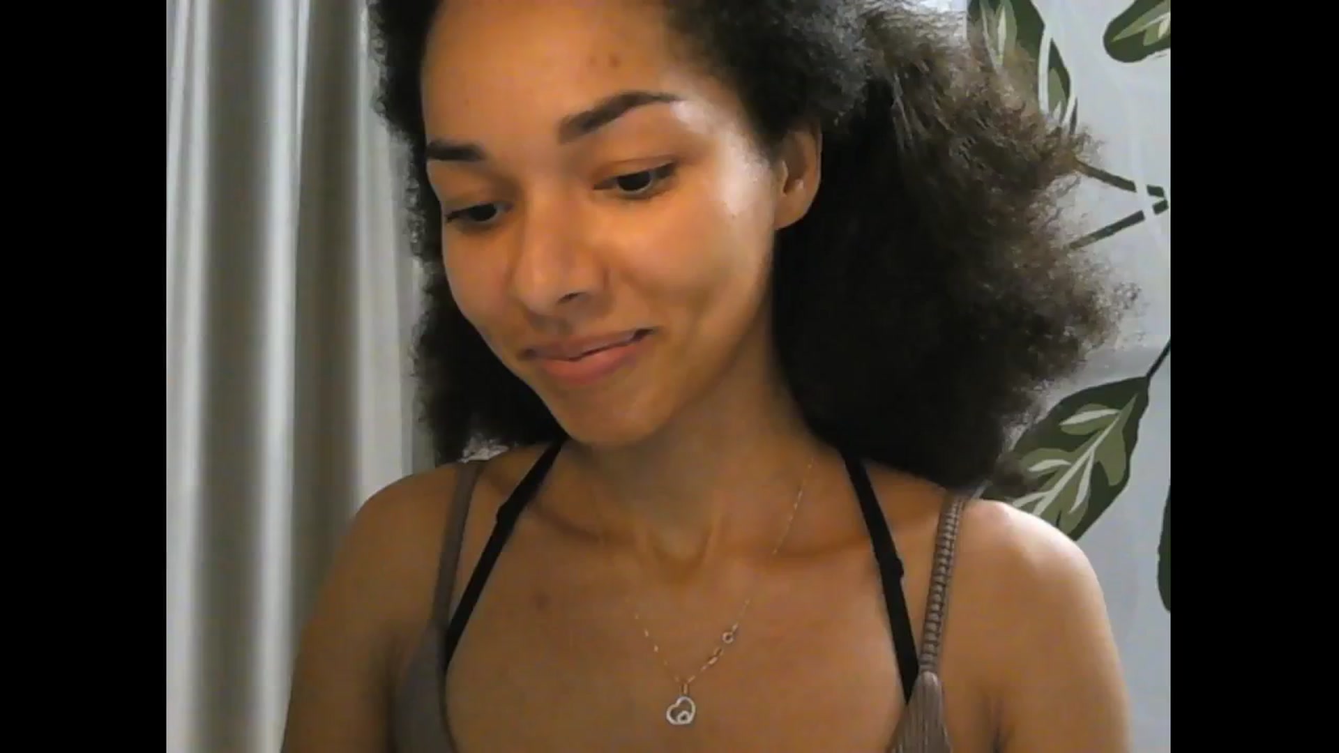 Gallery image thumbnail from Carmel_Dee's myfreecams stream on, 11/11/2024, 22:29 image 1 of 20