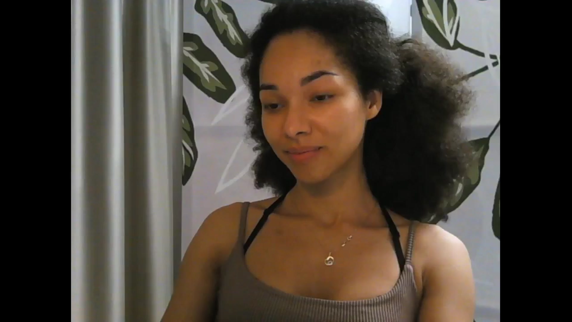 Gallery image thumbnail from Carmel_Dee's myfreecams stream on, 11/12/2024, 24:45 image 3 of 20