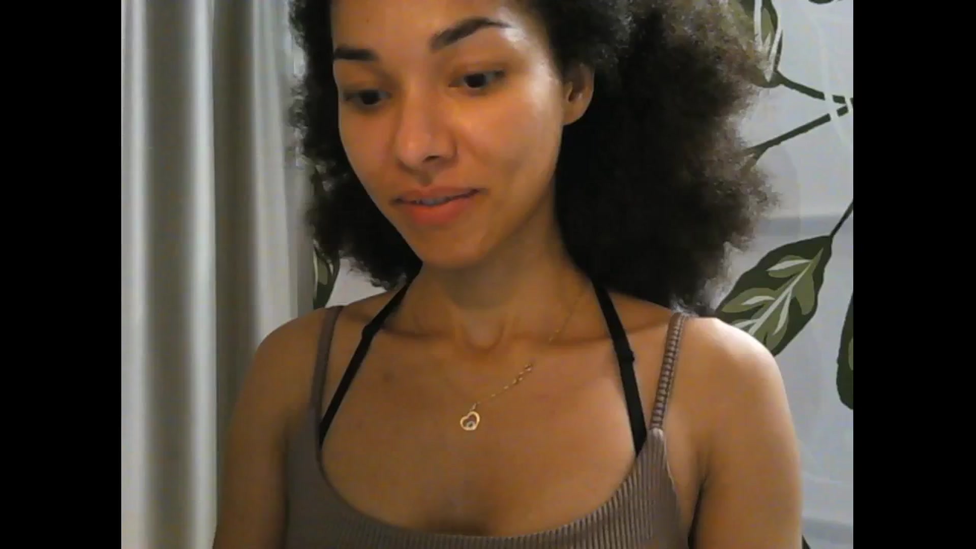 Gallery image thumbnail from Carmel_Dee's myfreecams stream on, 11/12/2024, 24:45 image 15 of 20