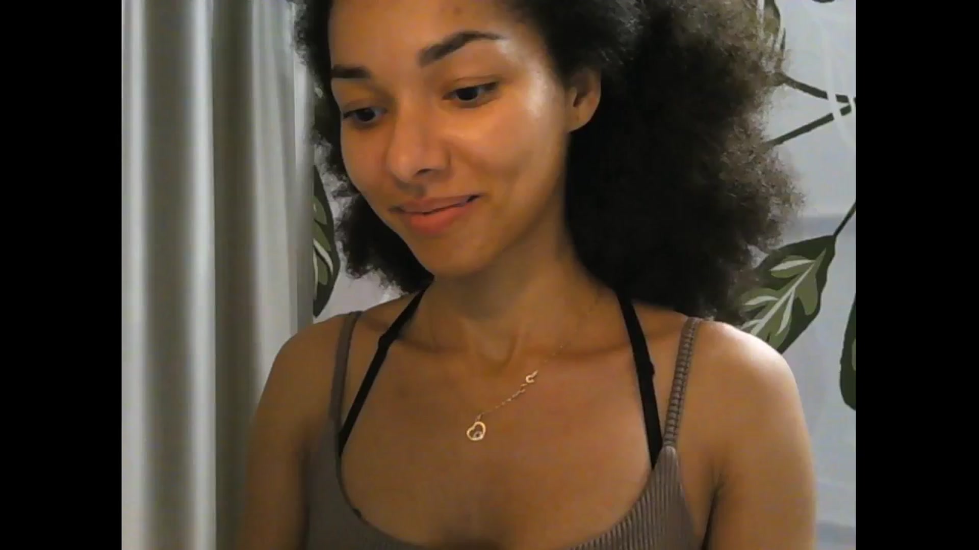 Gallery image thumbnail from Carmel_Dee's myfreecams stream on, 11/12/2024, 24:45 image 20 of 20