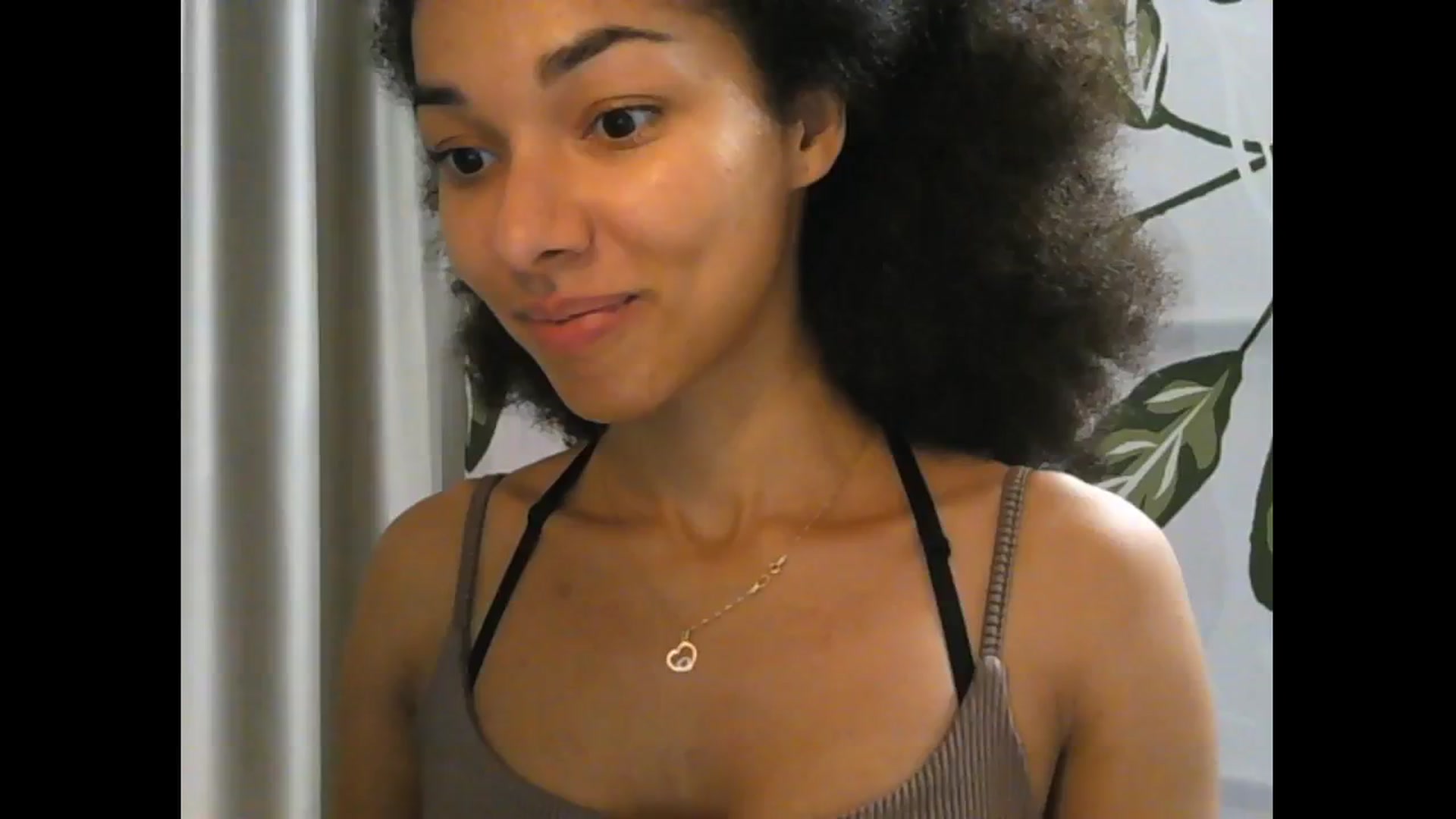 Gallery image thumbnail from Carmel_Dee's myfreecams stream on, 11/12/2024, 24:45 image 10 of 20