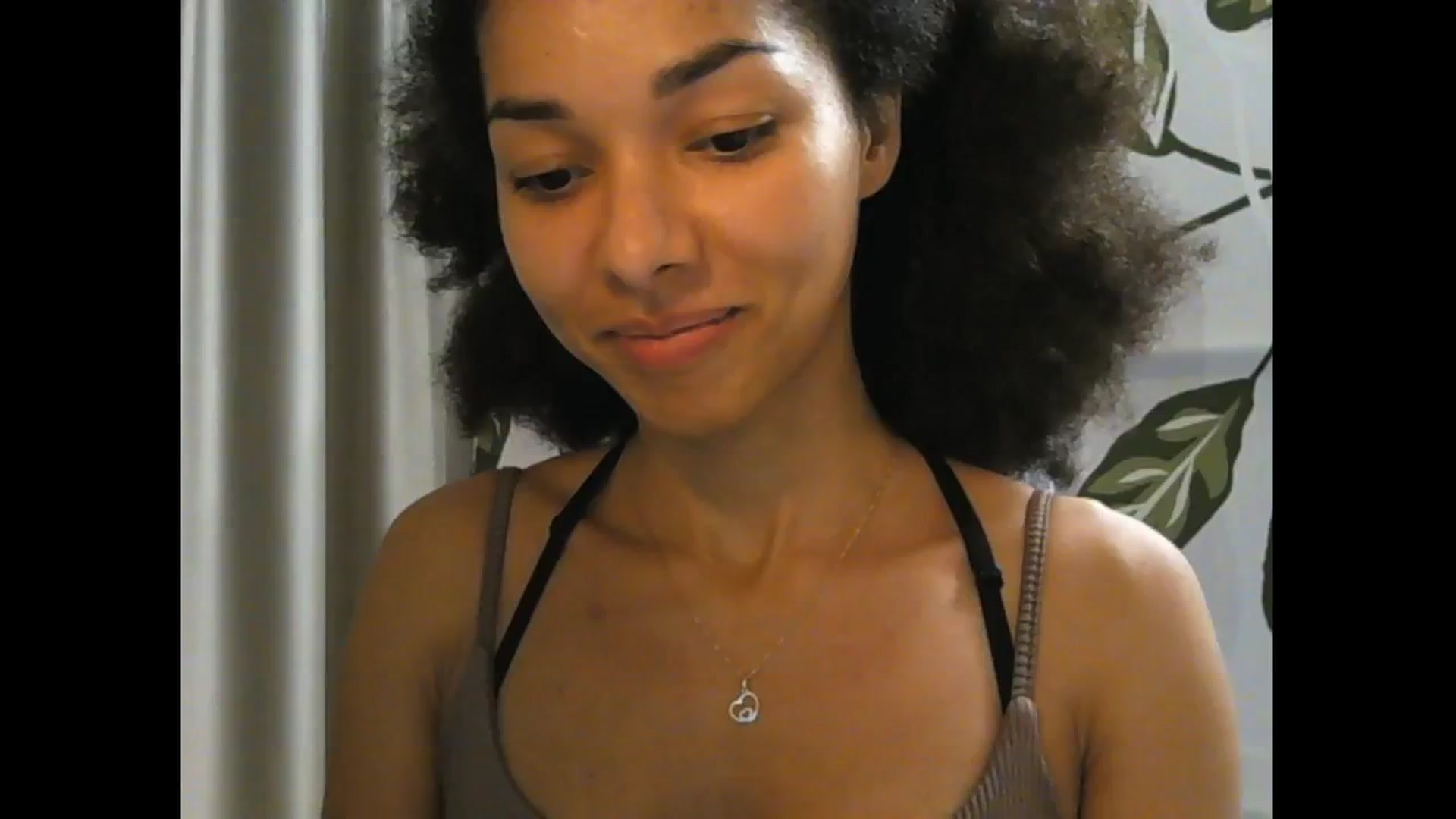 Gallery image thumbnail from Carmel_Dee's myfreecams stream on, 11/12/2024, 02:16 image 3 of 20