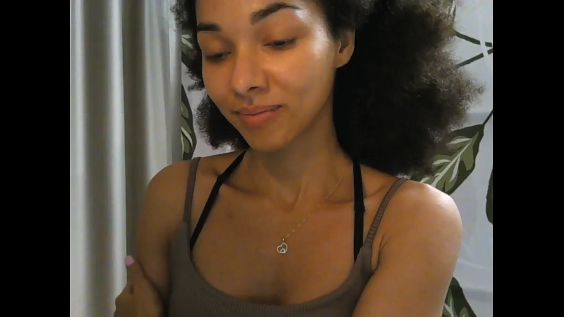 Gallery image thumbnail from Carmel_Dee's myfreecams stream on, 11/12/2024, 02:16 image 6 of 20