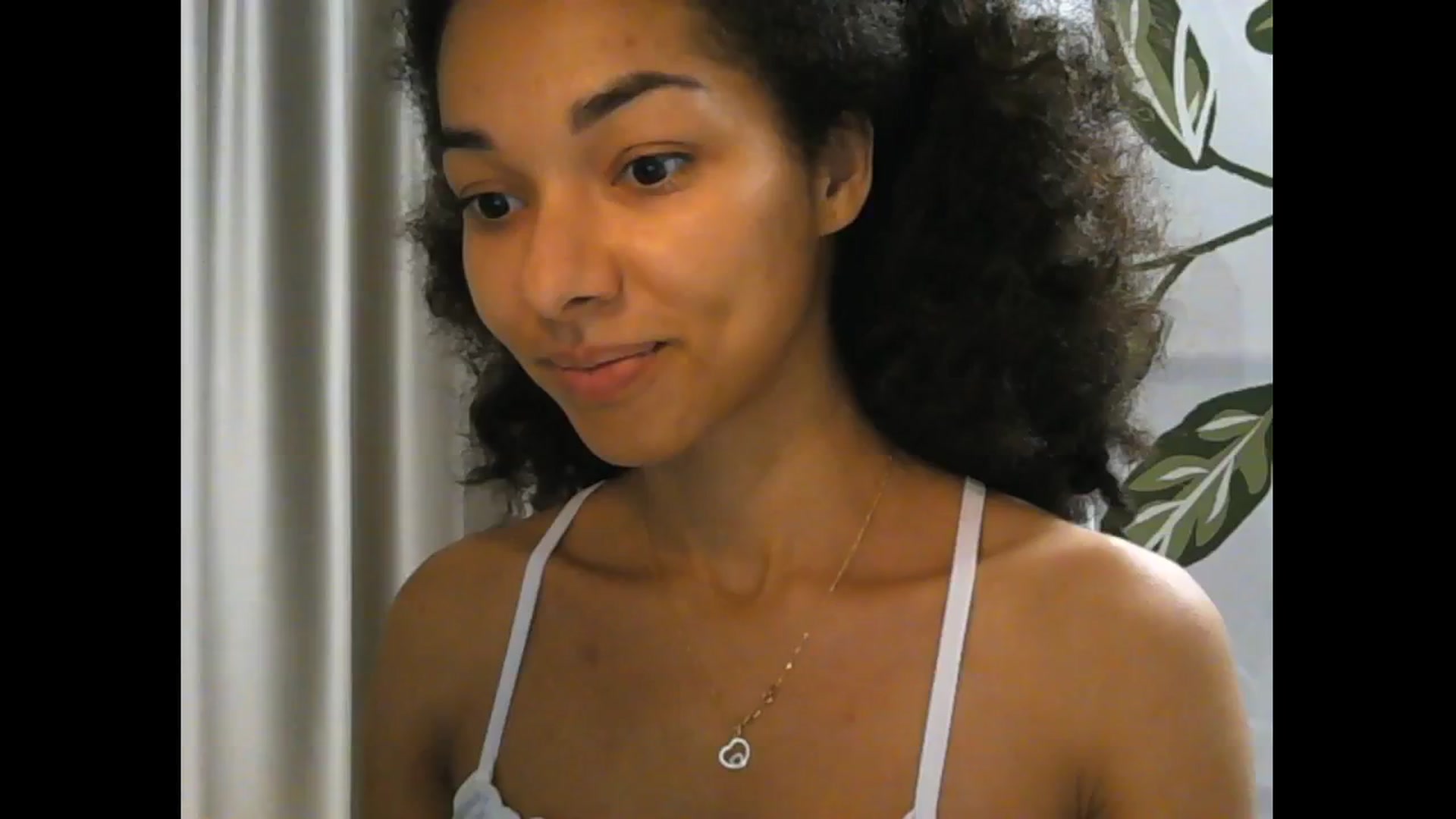 Gallery image thumbnail from Carmel_Dee's myfreecams stream on, 11/14/2024, 15:32 image 14 of 20