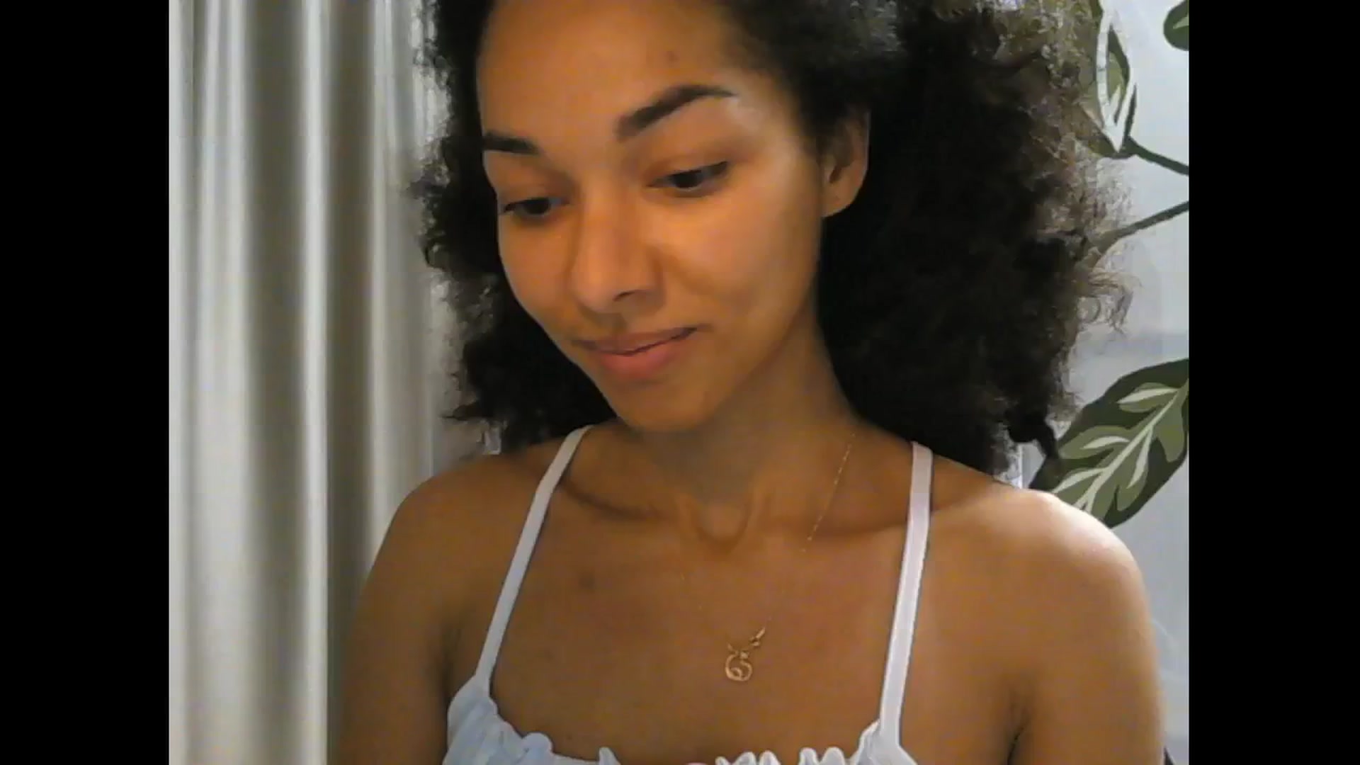 Gallery image thumbnail from Carmel_Dee's myfreecams stream on, 11/14/2024, 15:32 image 8 of 20