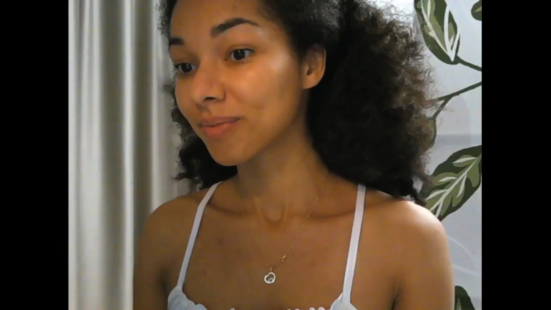 Gallery image thumbnail from Carmel_Dee's myfreecams stream on, 11/14/2024, 15:32 image 3 of 20