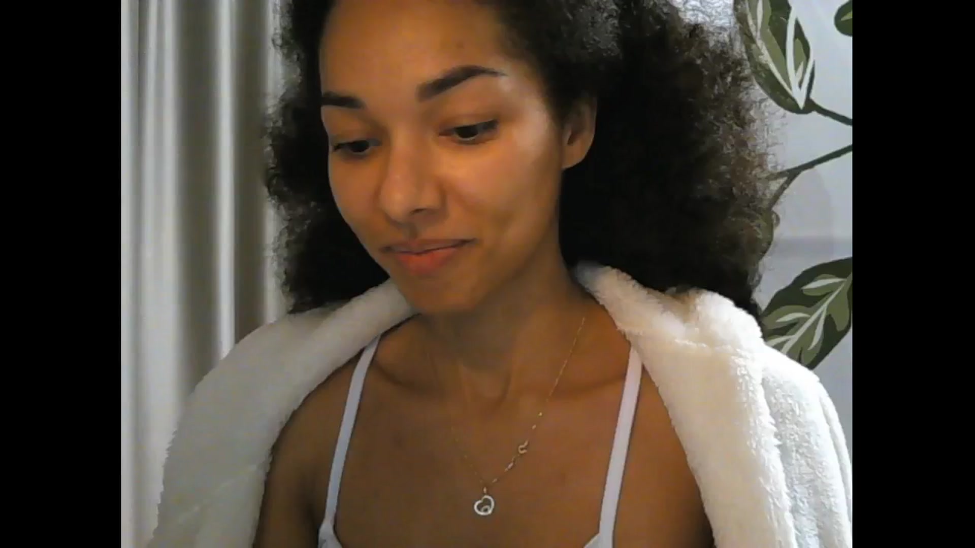 Gallery image thumbnail from Carmel_Dee's myfreecams stream on, 11/14/2024, 16:44 image 20 of 20