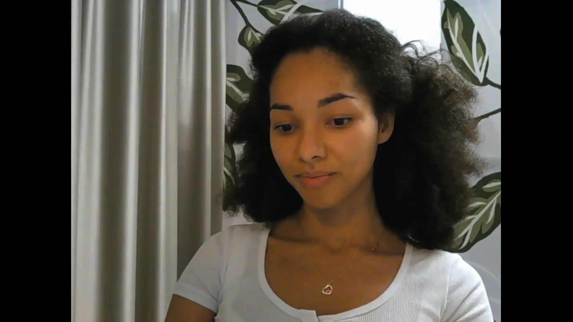 Gallery image thumbnail from Carmel_Dee's myfreecams stream on, 11/16/2024, 18:23 image 6 of 20