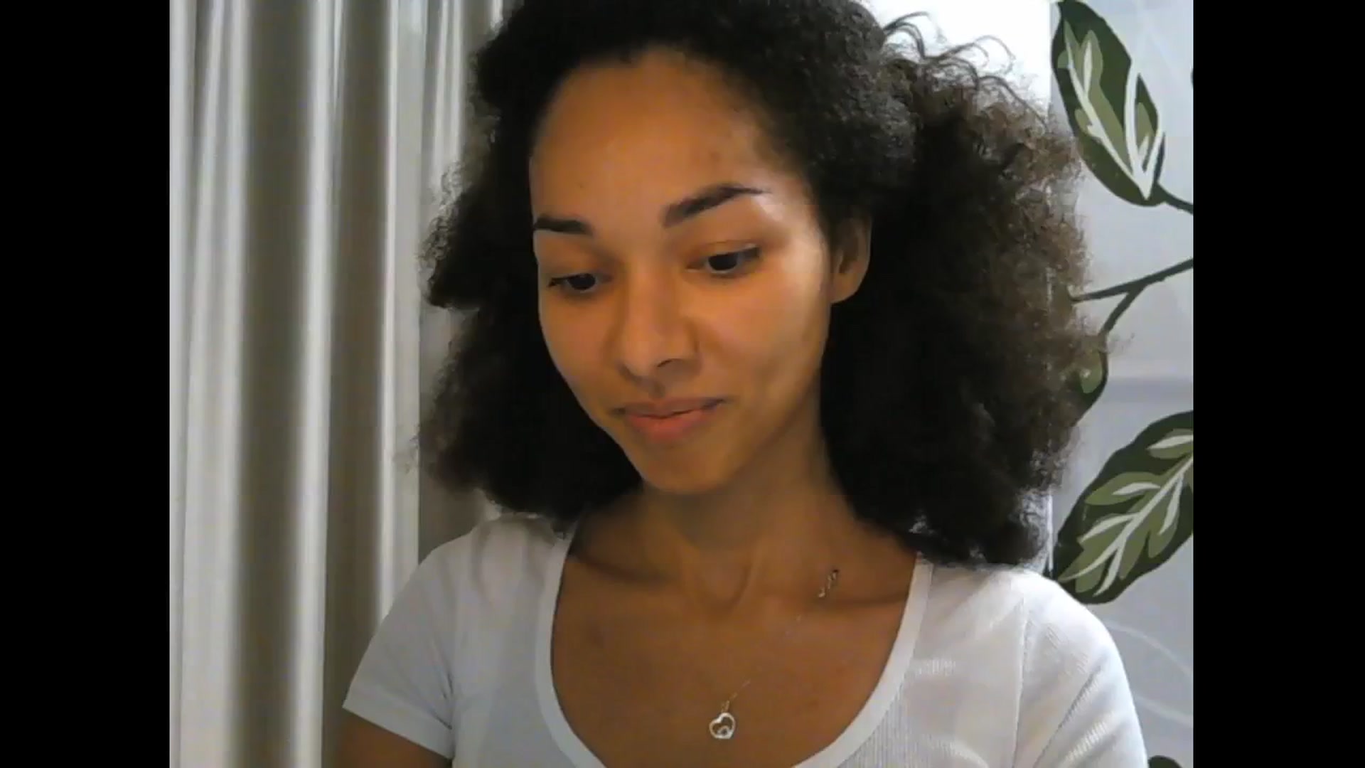 Gallery image thumbnail from Carmel_Dee's myfreecams stream on, 11/16/2024, 18:23 image 11 of 20