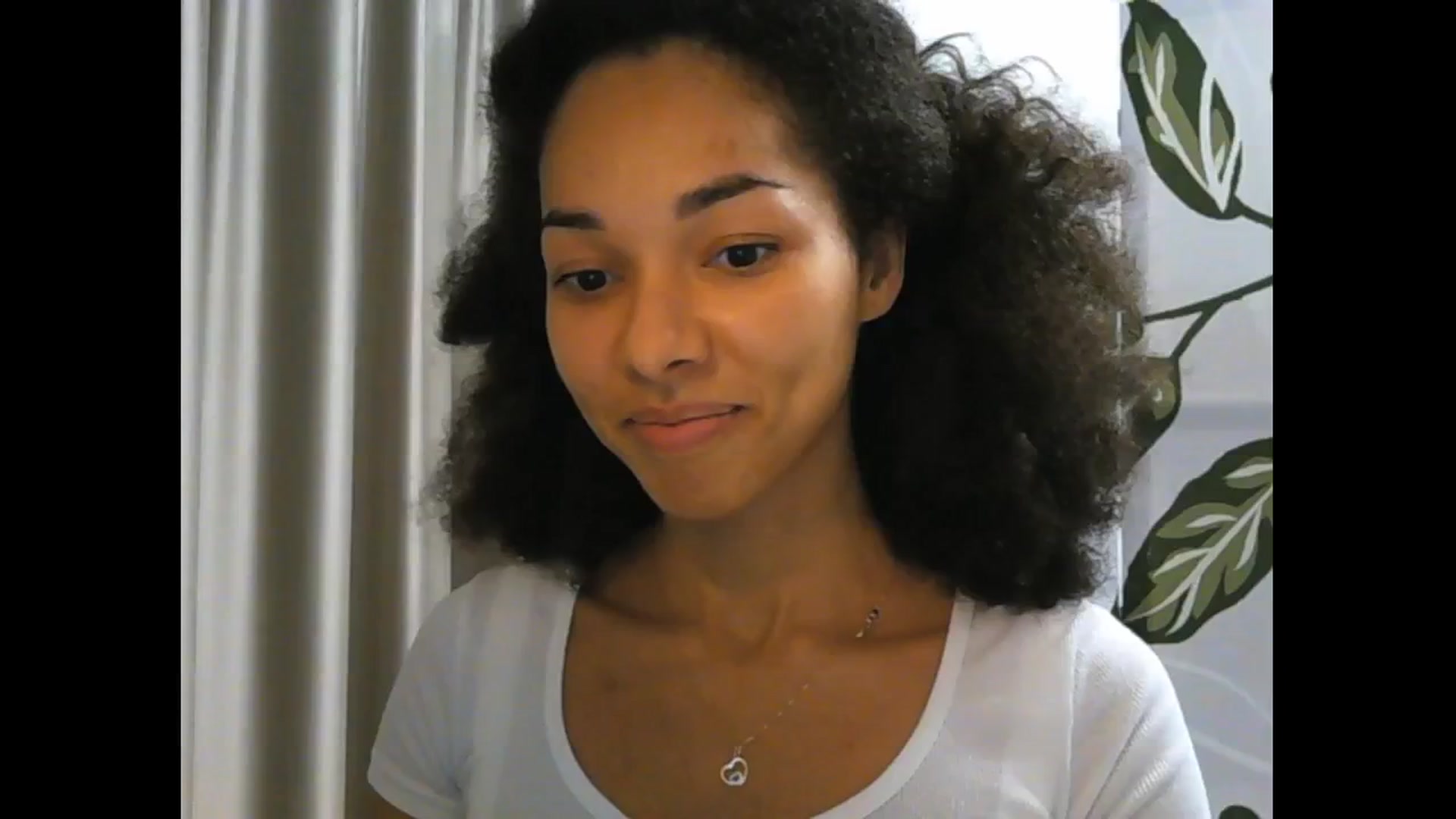 Gallery image thumbnail from Carmel_Dee's myfreecams stream on, 11/16/2024, 18:23 image 10 of 20