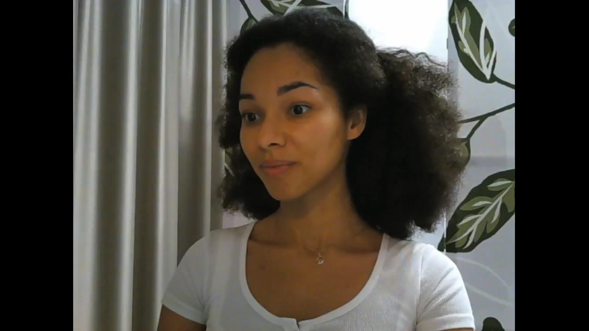 Gallery image thumbnail from Carmel_Dee's myfreecams stream on, 11/16/2024, 19:59 image 9 of 20