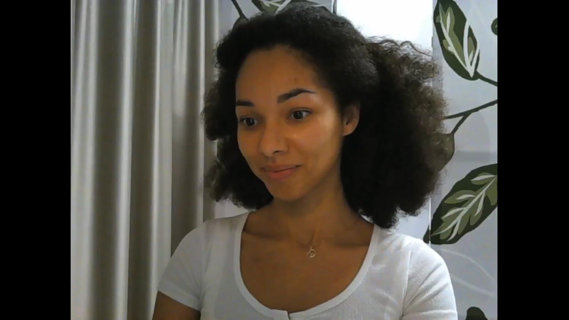 Gallery image thumbnail from Carmel_Dee's myfreecams stream on, 11/16/2024, 19:59 image 7 of 20