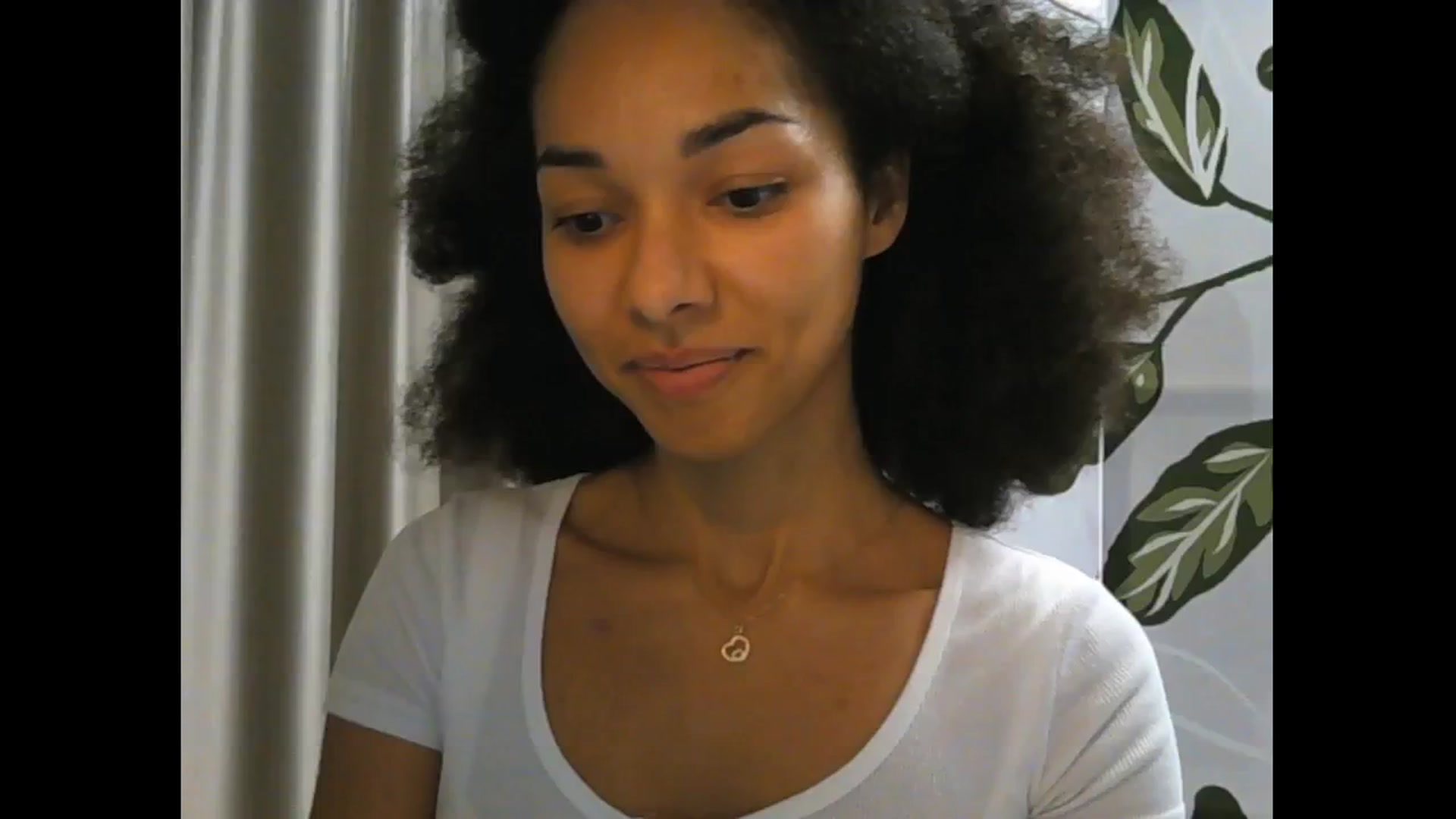Gallery image thumbnail from Carmel_Dee's myfreecams stream on, 11/16/2024, 19:59 image 20 of 20