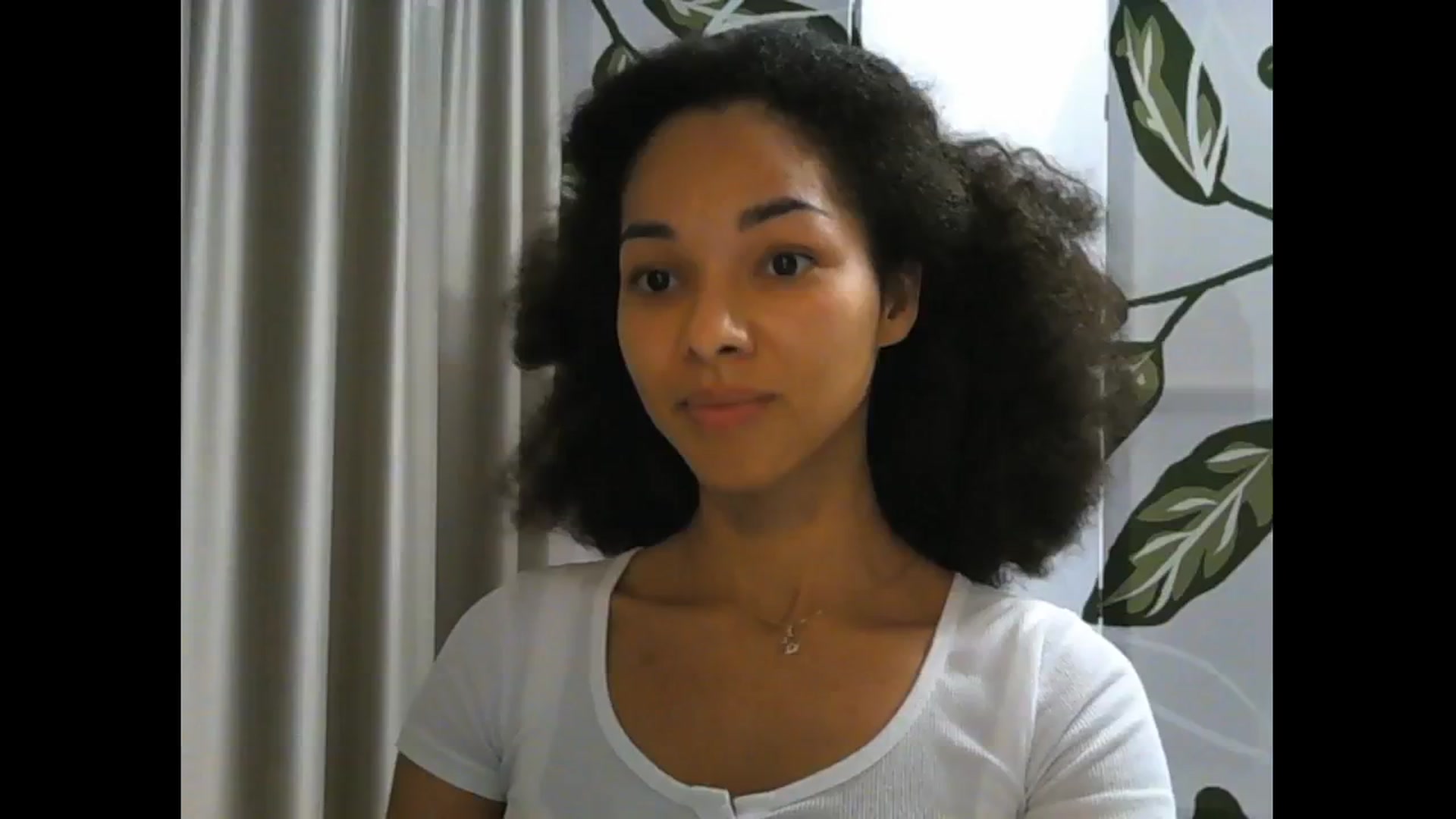 Gallery image thumbnail from Carmel_Dee's myfreecams stream on, 11/16/2024, 19:59 image 5 of 20