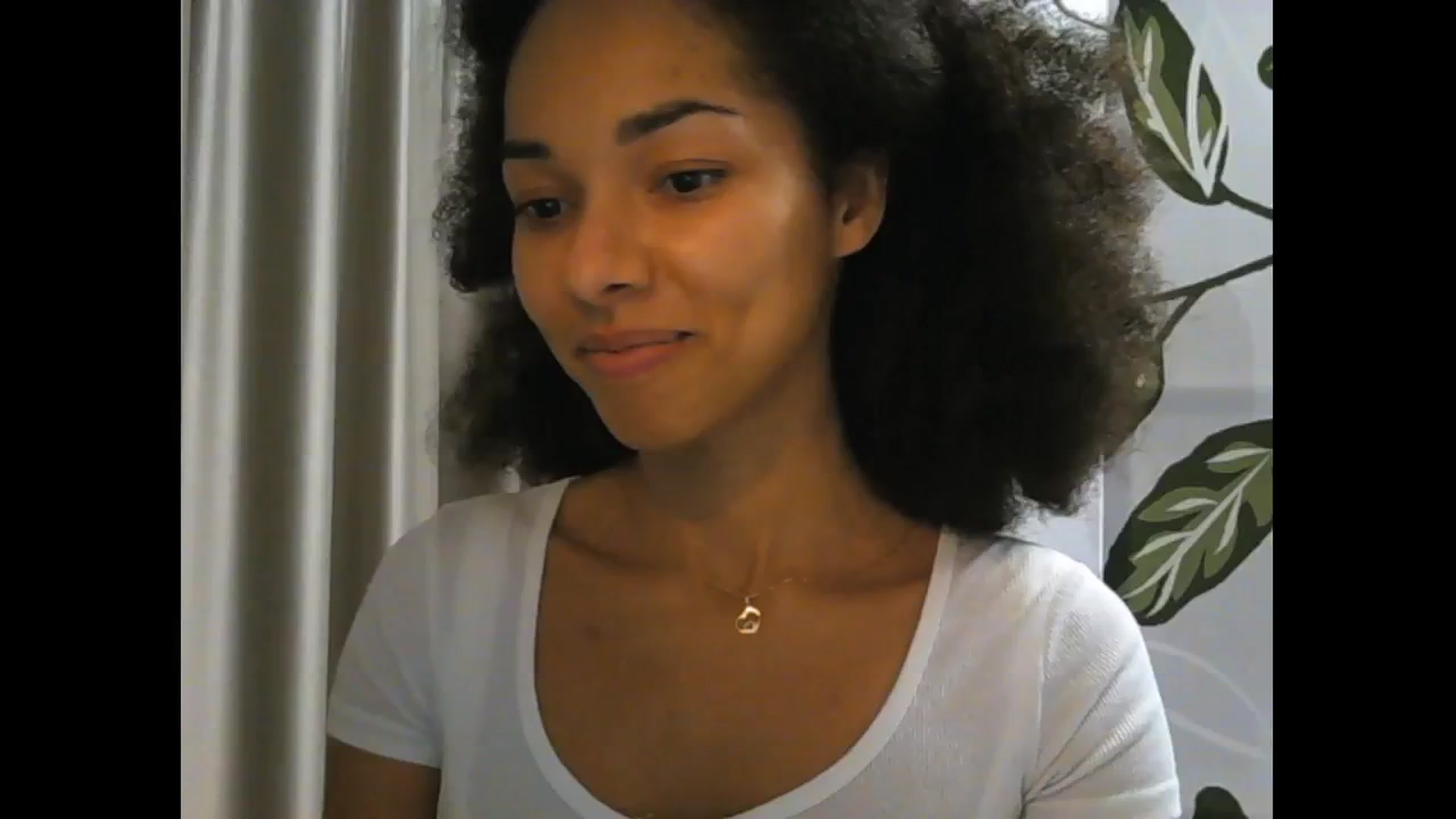 Gallery image thumbnail from Carmel_Dee's myfreecams stream on, 11/16/2024, 21:00 image 3 of 20