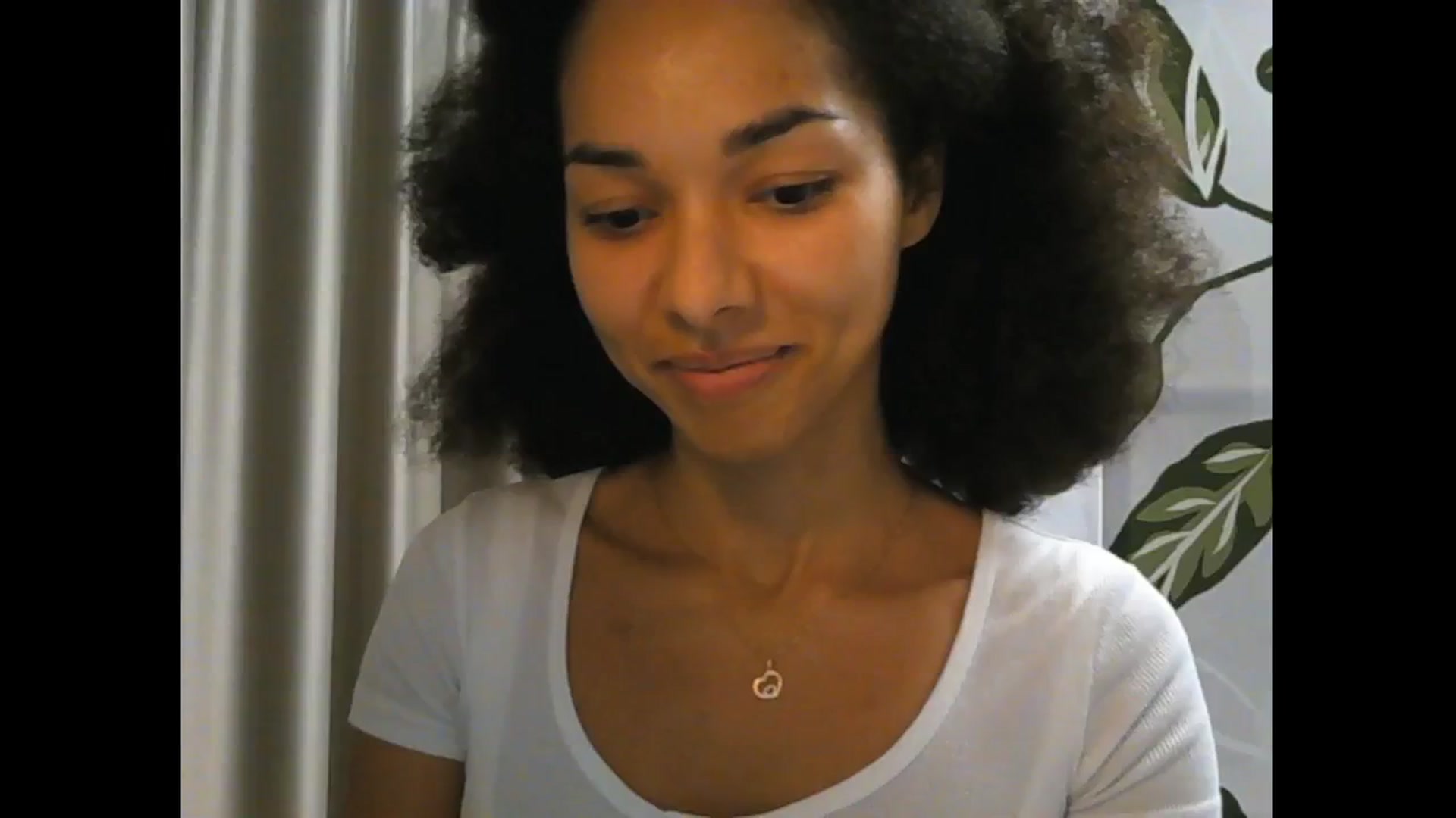 Gallery image thumbnail from Carmel_Dee's myfreecams stream on, 11/16/2024, 21:00 image 16 of 20