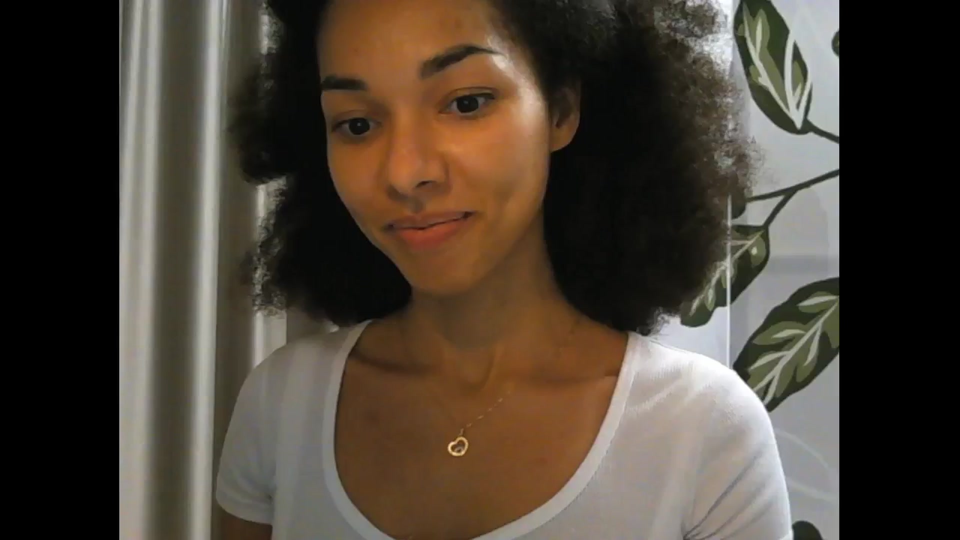 Gallery image thumbnail from Carmel_Dee's myfreecams stream on, 11/16/2024, 21:00 image 14 of 20