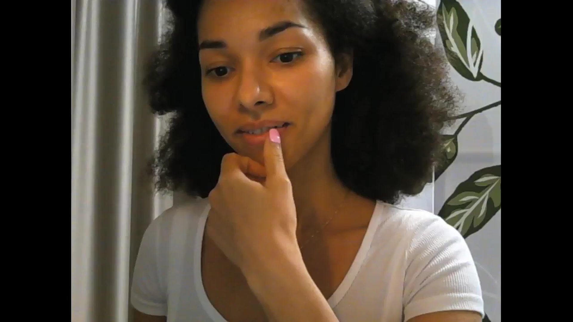 Gallery image thumbnail from Carmel_Dee's myfreecams stream on, 11/16/2024, 21:00 image 18 of 20