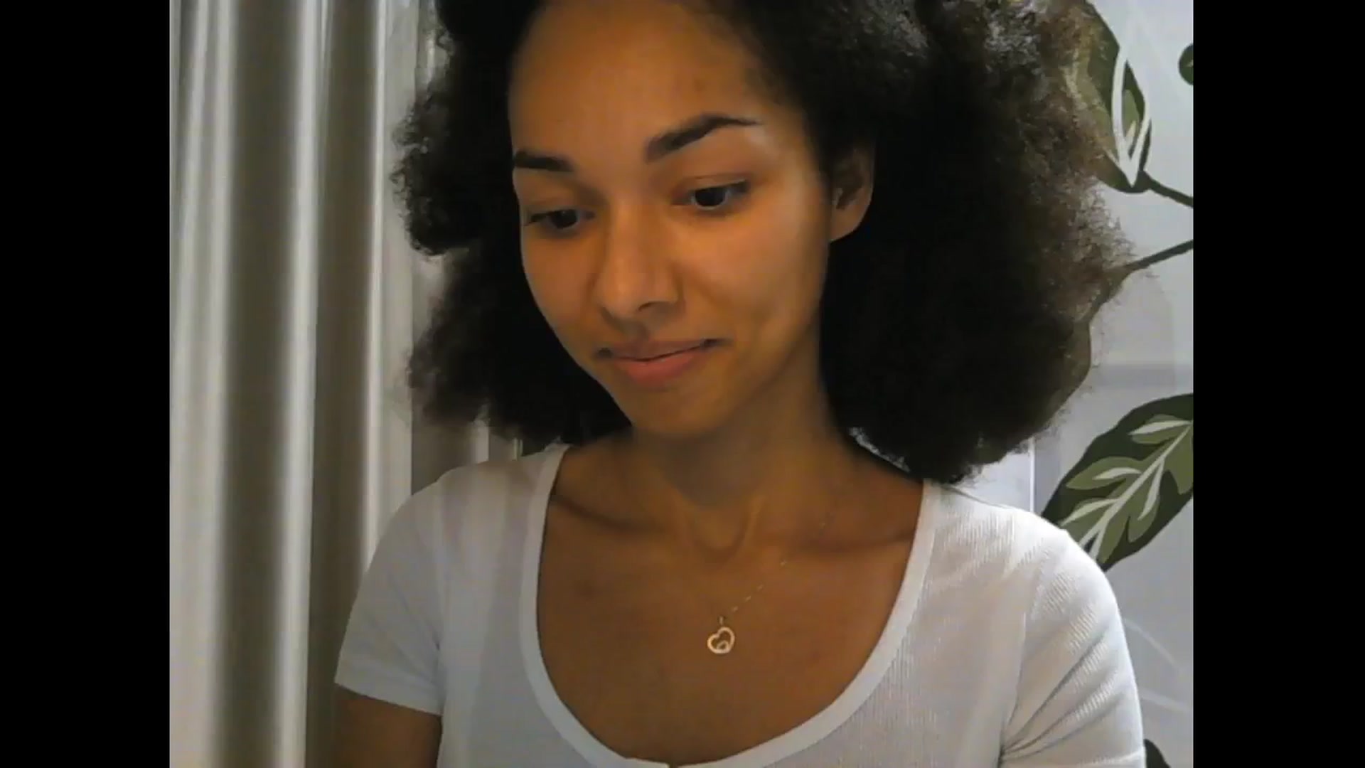 Gallery image thumbnail from Carmel_Dee's myfreecams stream on, 11/16/2024, 21:00 image 15 of 20