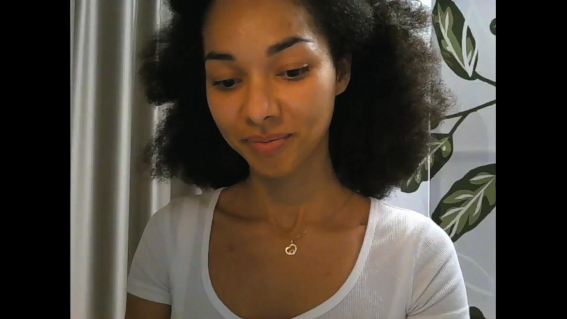 Gallery image thumbnail from Carmel_Dee's myfreecams stream on, 11/16/2024, 21:00 image 6 of 20