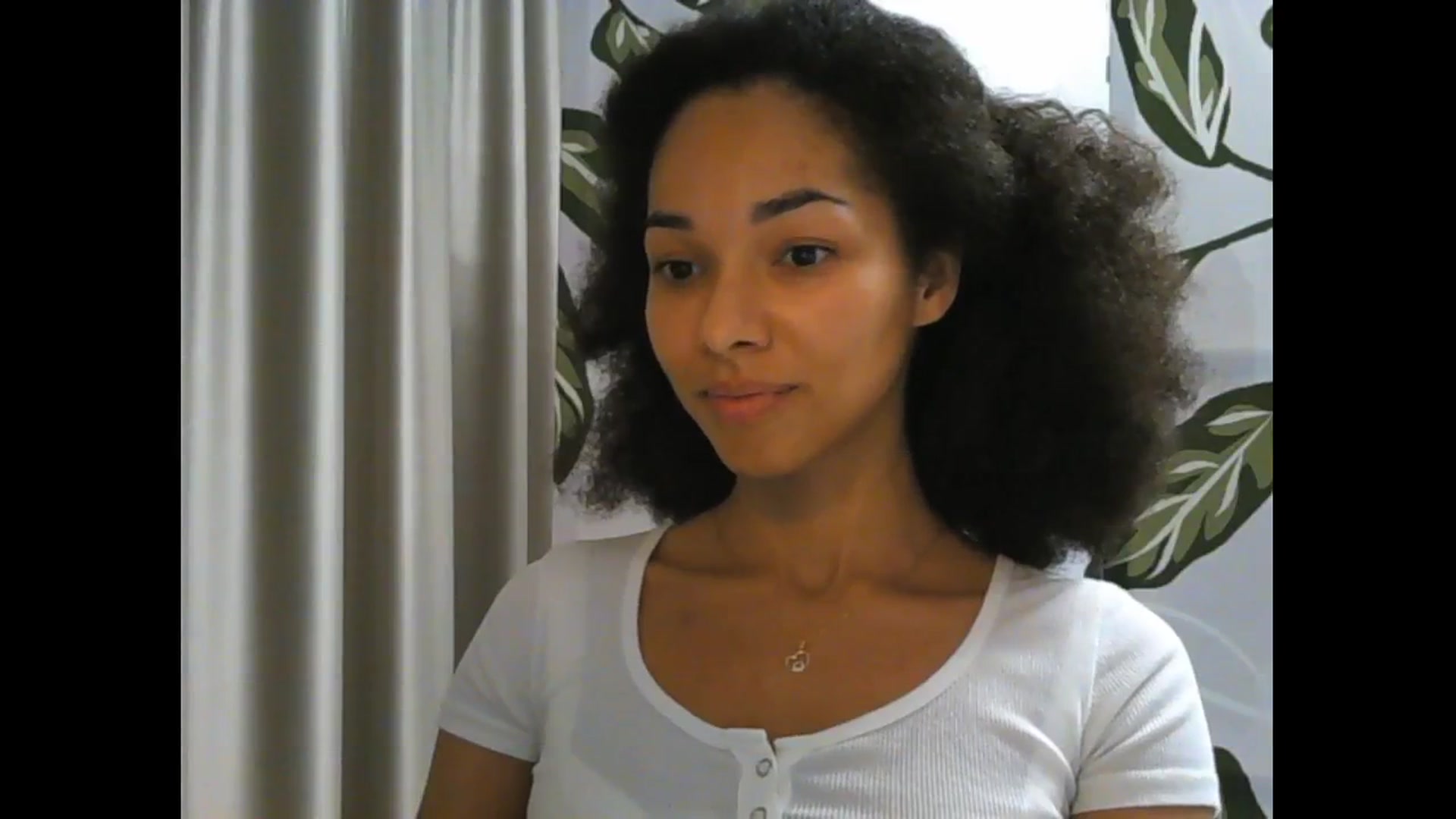 Gallery image thumbnail from Carmel_Dee's myfreecams stream on, 11/16/2024, 23:33 image 15 of 20