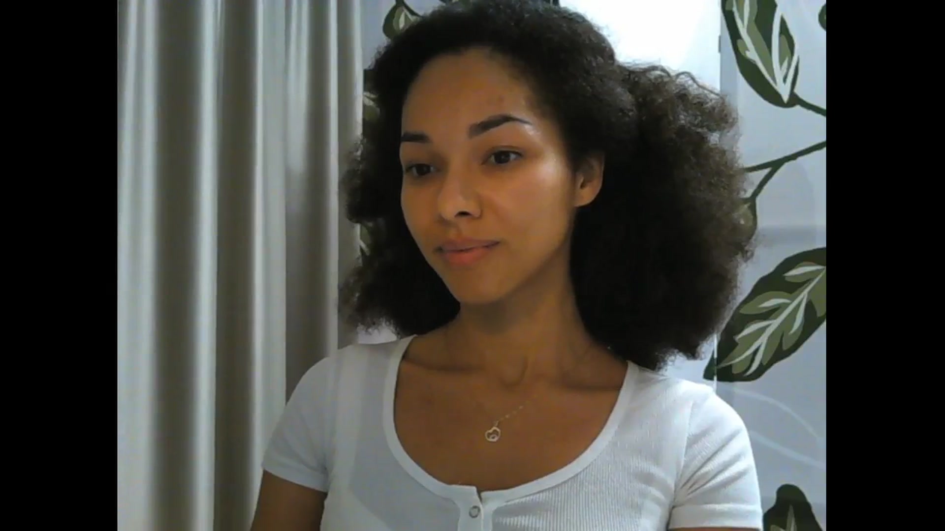 Gallery image thumbnail from Carmel_Dee's myfreecams stream on, 11/16/2024, 23:33 image 6 of 20
