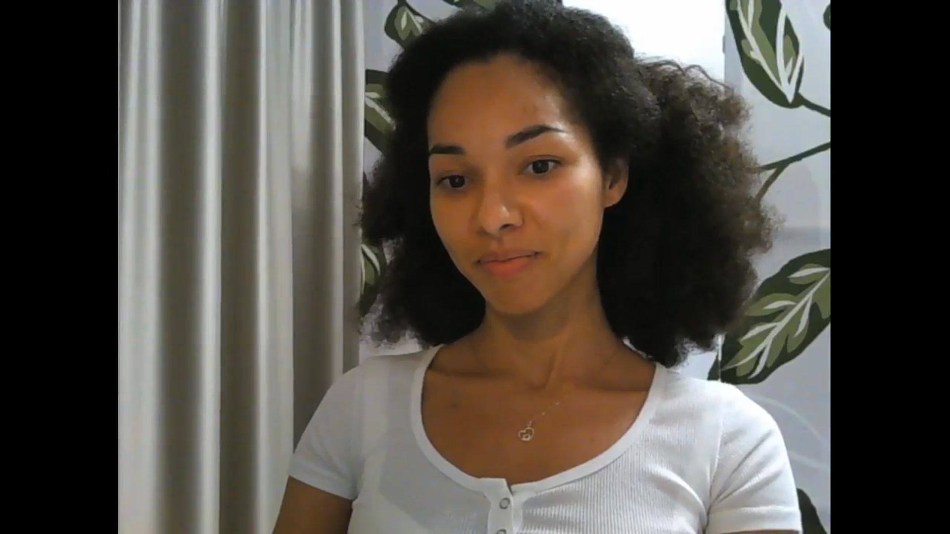 Gallery image thumbnail from Carmel_Dee's myfreecams stream on, 11/16/2024, 23:33 image 14 of 20