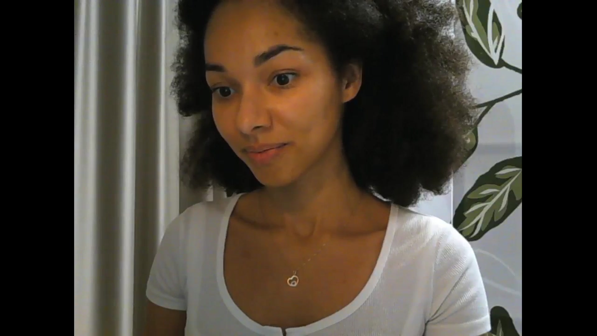 Gallery image thumbnail from Carmel_Dee's myfreecams stream on, 11/16/2024, 23:33 image 9 of 20