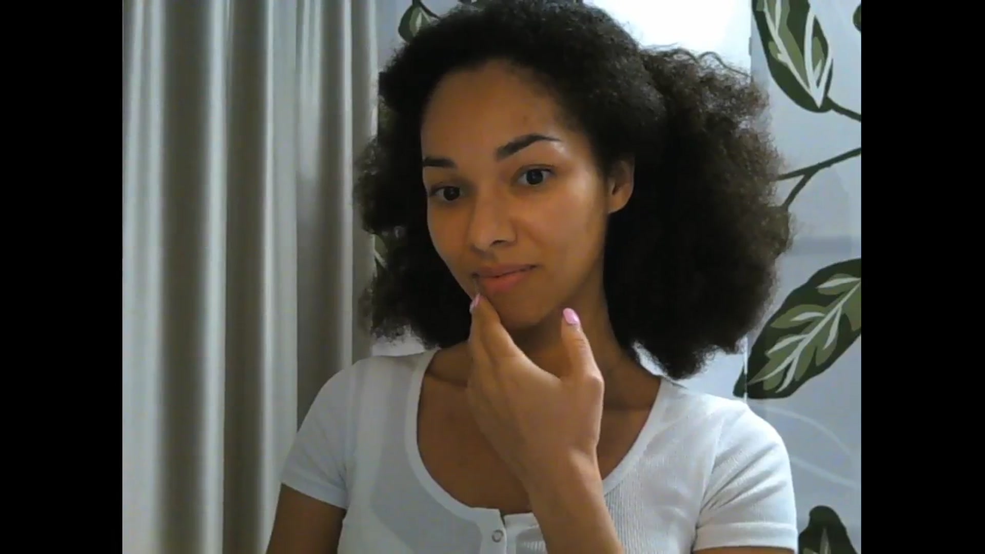 Gallery image thumbnail from Carmel_Dee's myfreecams stream on, 11/16/2024, 23:33 image 5 of 20