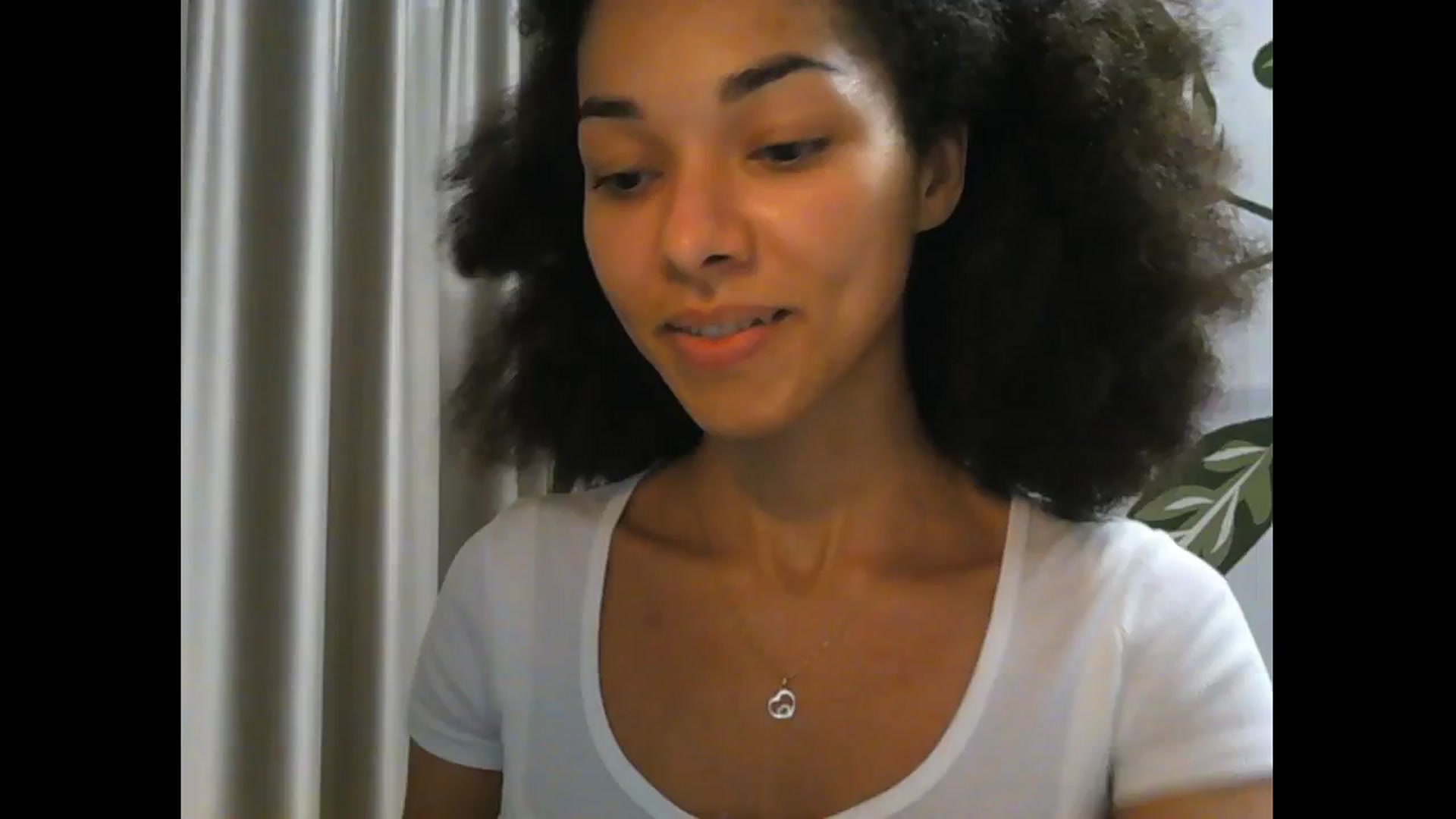 Gallery image thumbnail from Carmel_Dee's myfreecams stream on, 11/17/2024, 01:23 image 7 of 20