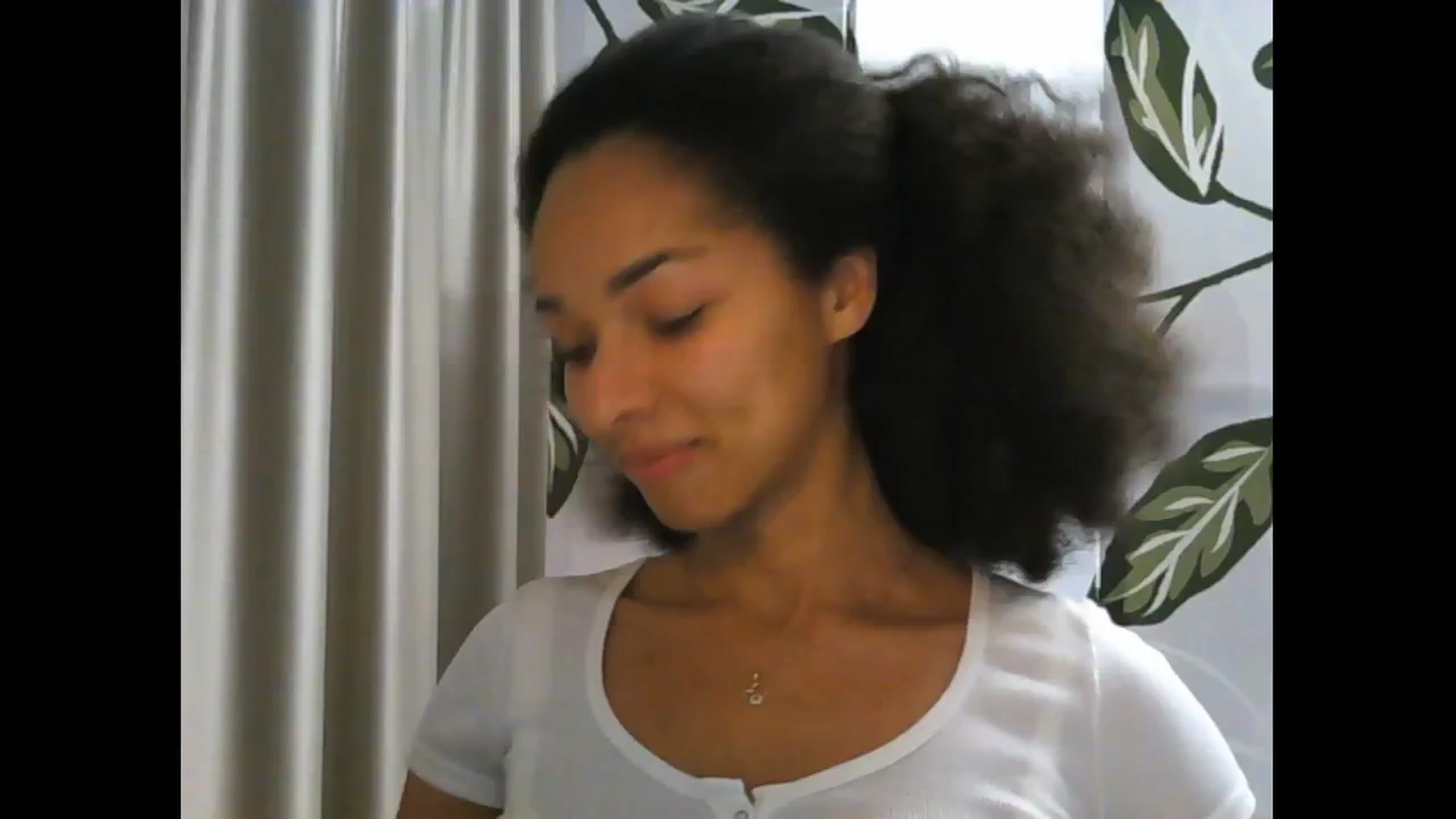 Gallery image thumbnail from Carmel_Dee's myfreecams stream on, 11/17/2024, 01:23 image 6 of 20