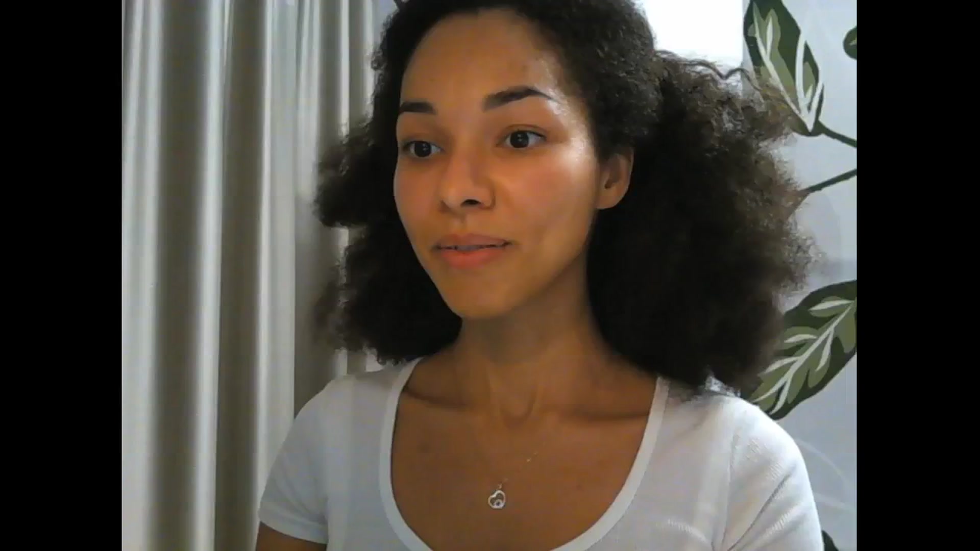 Gallery image thumbnail from Carmel_Dee's myfreecams stream on, 11/17/2024, 01:23 image 8 of 20