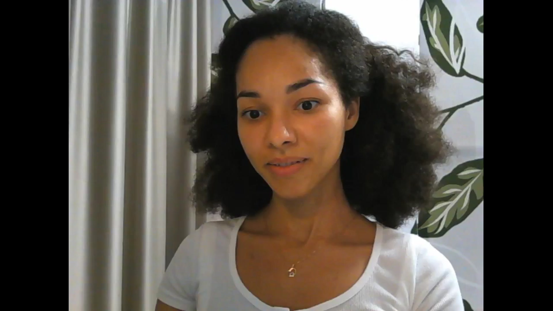 Gallery image thumbnail from Carmel_Dee's myfreecams stream on, 11/17/2024, 01:23 image 5 of 20