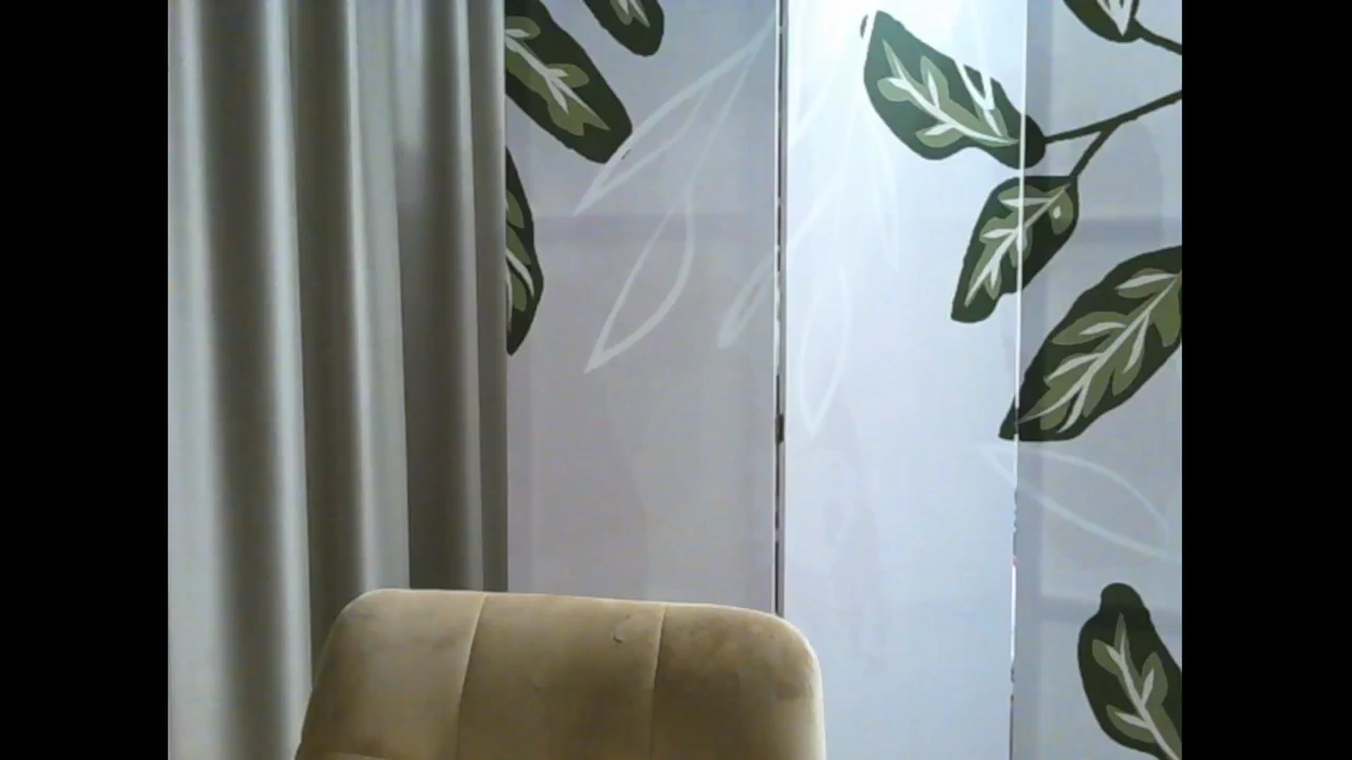Gallery image thumbnail from Carmel_Dee's myfreecams stream on, 11/17/2024, 01:23 image 17 of 20