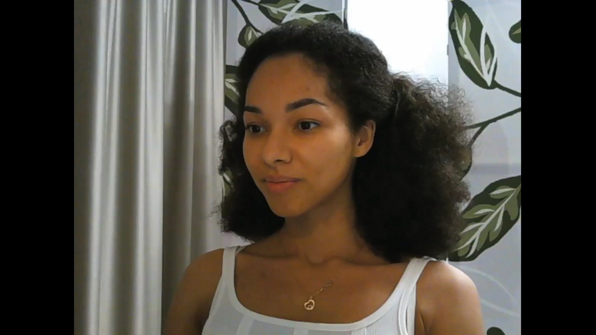 Gallery image thumbnail from Carmel_Dee's myfreecams stream on, 11/17/2024, 21:36 image 17 of 20