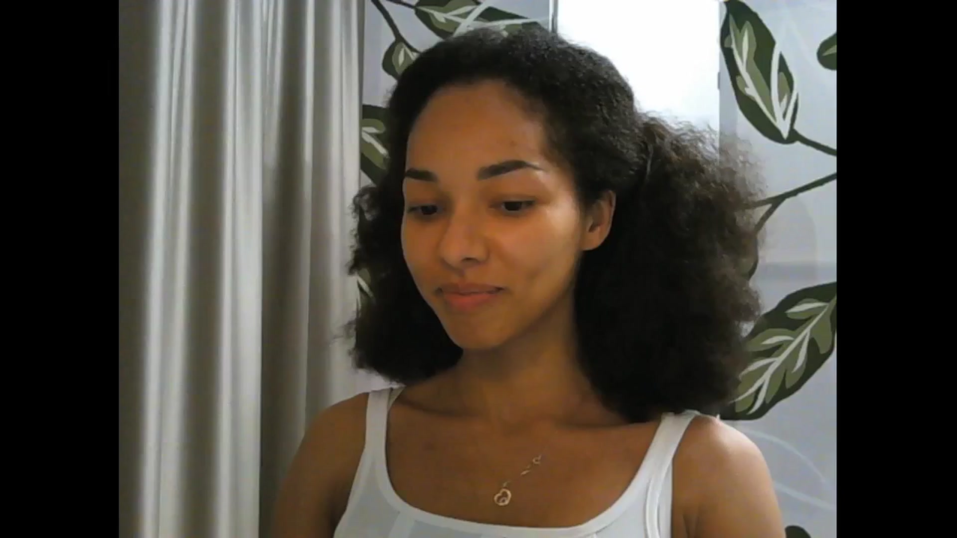 Gallery image thumbnail from Carmel_Dee's myfreecams stream on, 11/17/2024, 21:36 image 16 of 20