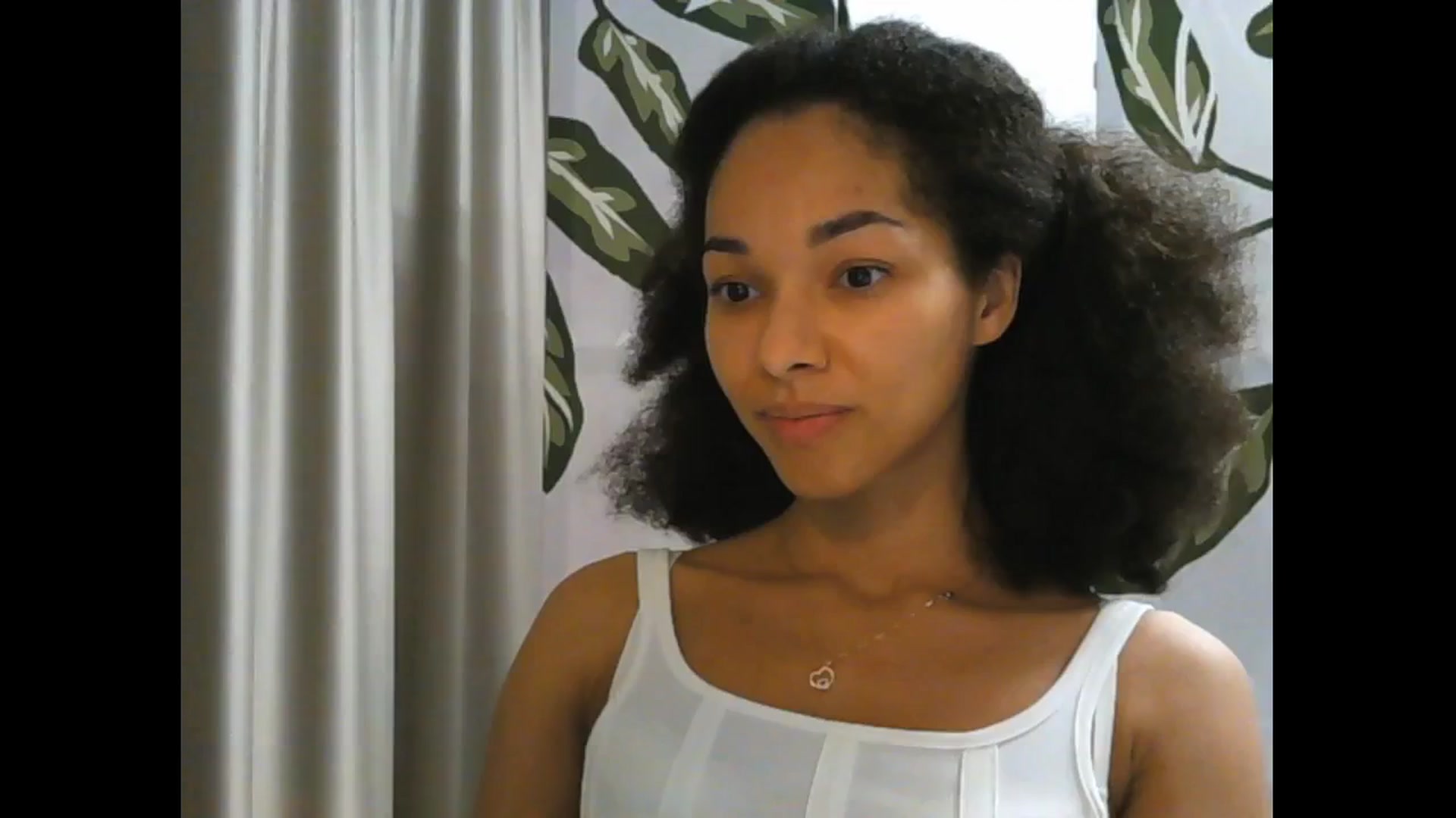 Gallery image thumbnail from Carmel_Dee's myfreecams stream on, 11/17/2024, 23:33 image 12 of 20