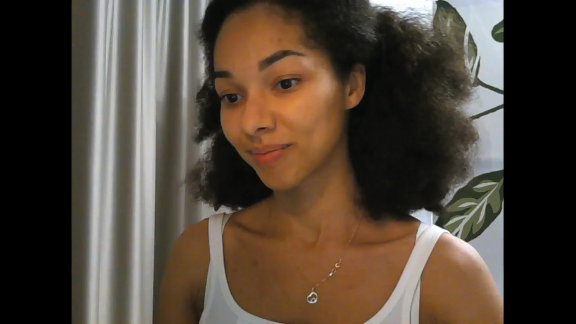 Gallery image thumbnail from Carmel_Dee's myfreecams stream on, 11/17/2024, 23:33 image 5 of 20